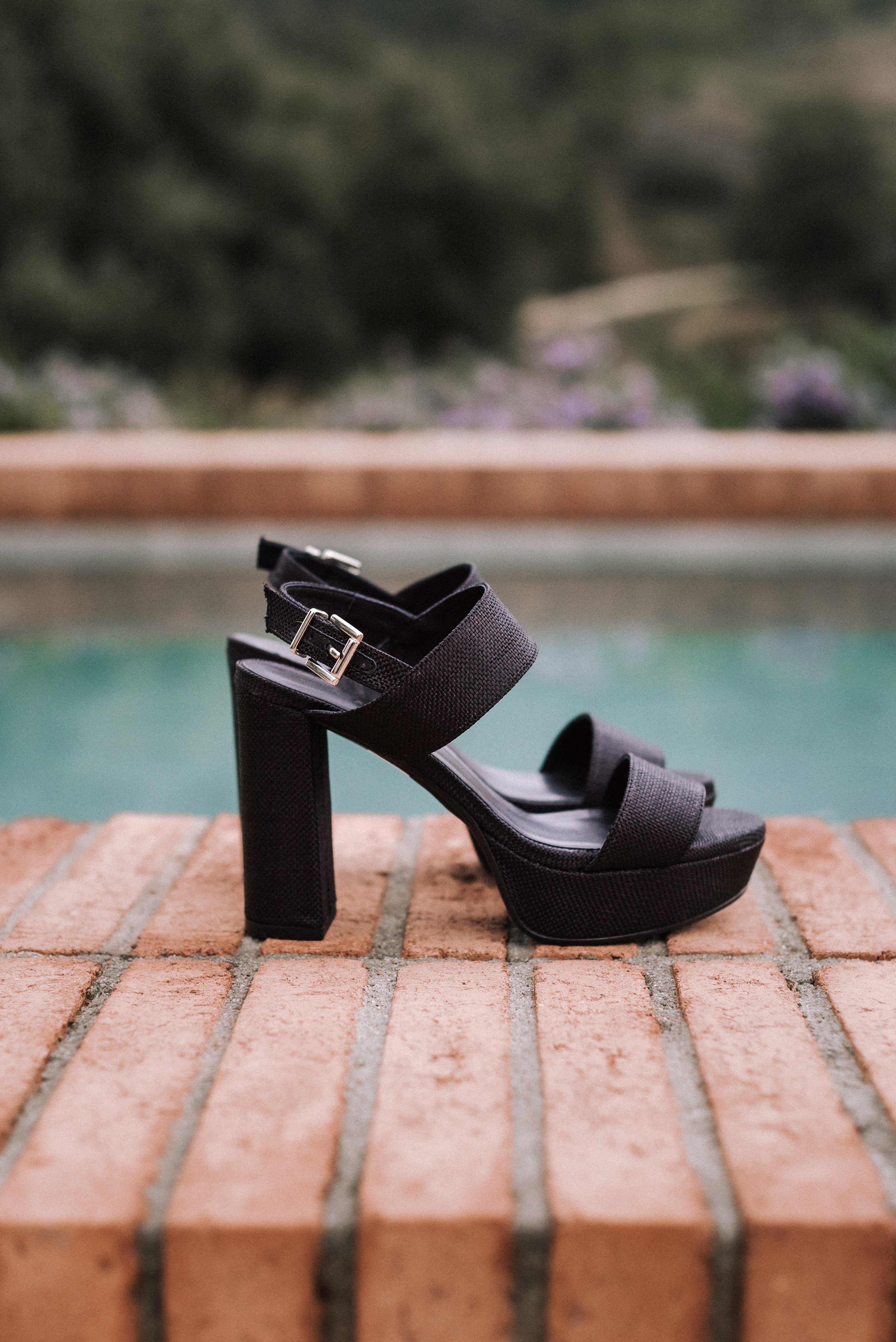 MONICA SANDAL 10CM HEEL PLATFORM BLACK LINEN