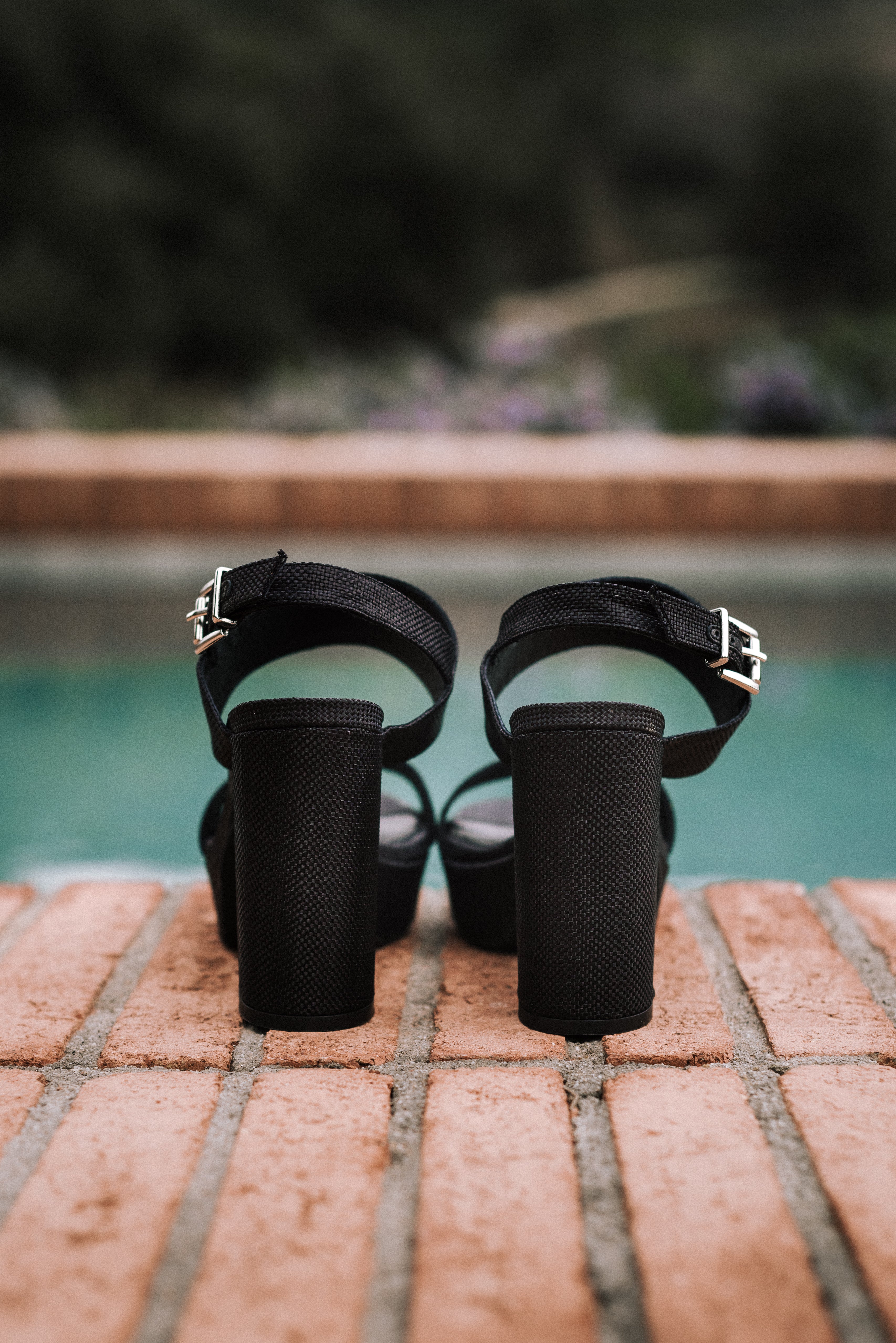 MONICA SANDAL 10CM HEEL PLATFORM BLACK LINEN