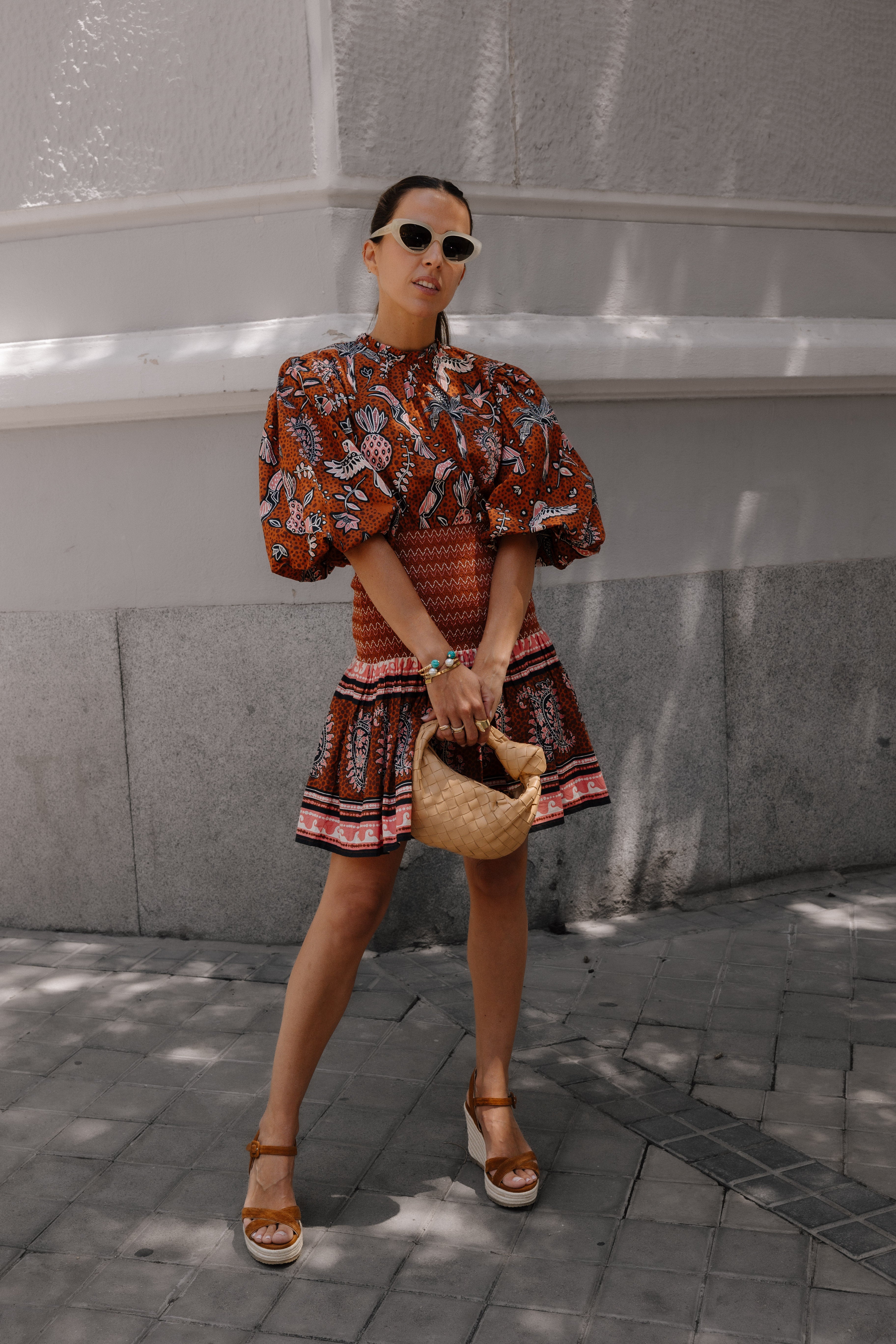 CUÑA CHLOE ANTE MARRÓN 9CM