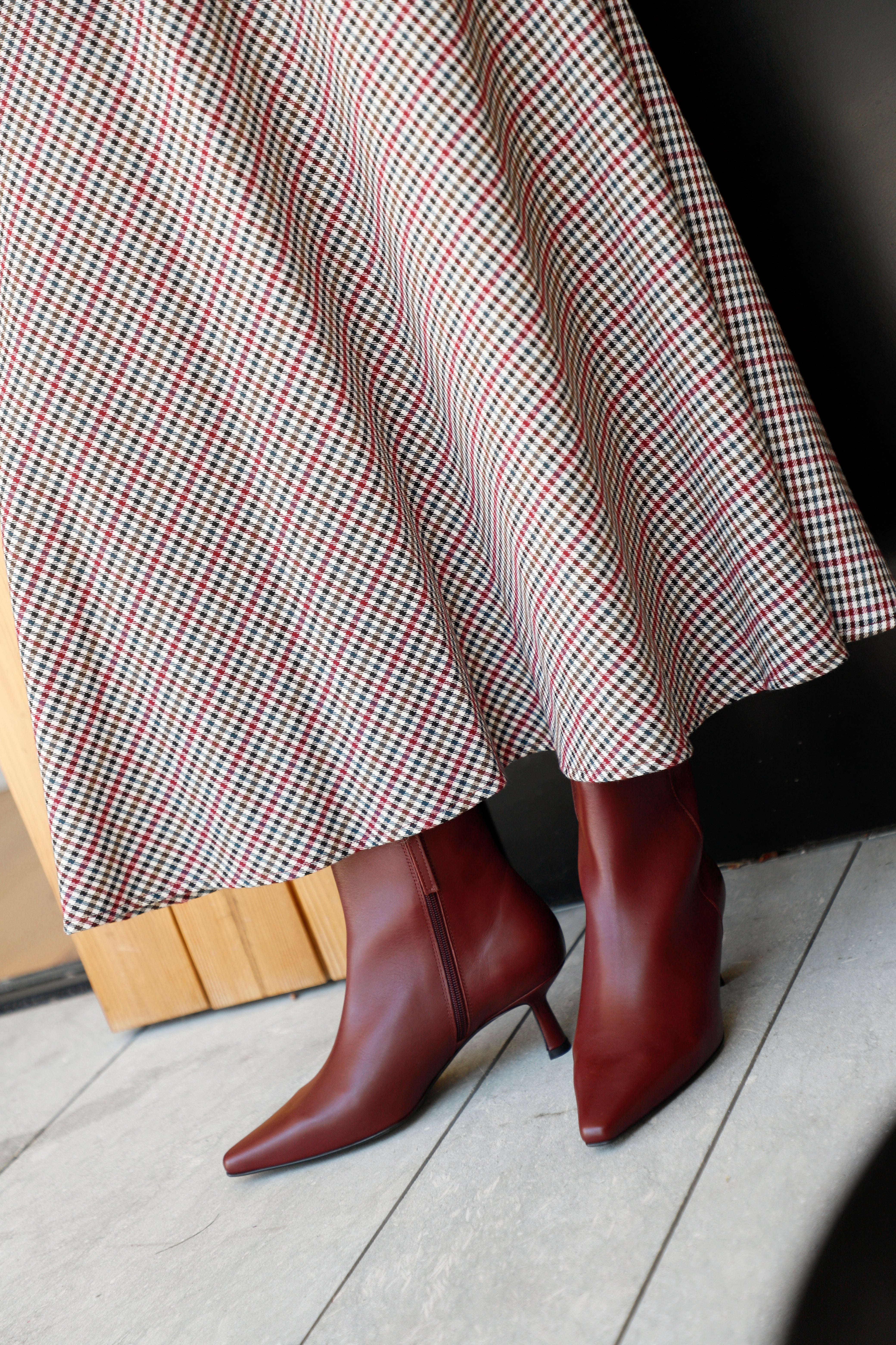 PAULA BURGUNDY LEATHER ANKLE BOOT 5CM MIDI HEEL