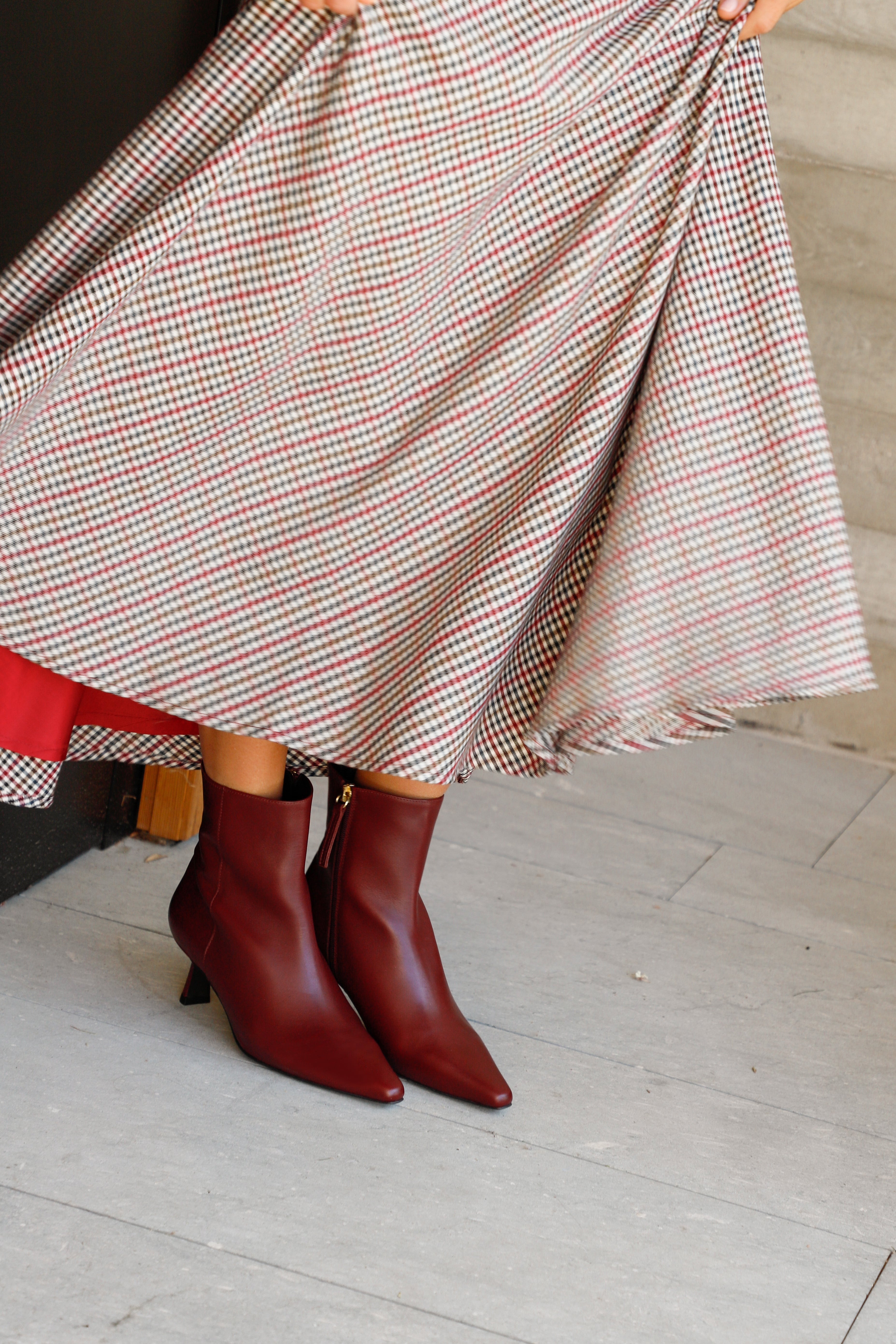 PAULA BURGUNDY LEATHER ANKLE BOOT 5CM MIDI HEEL