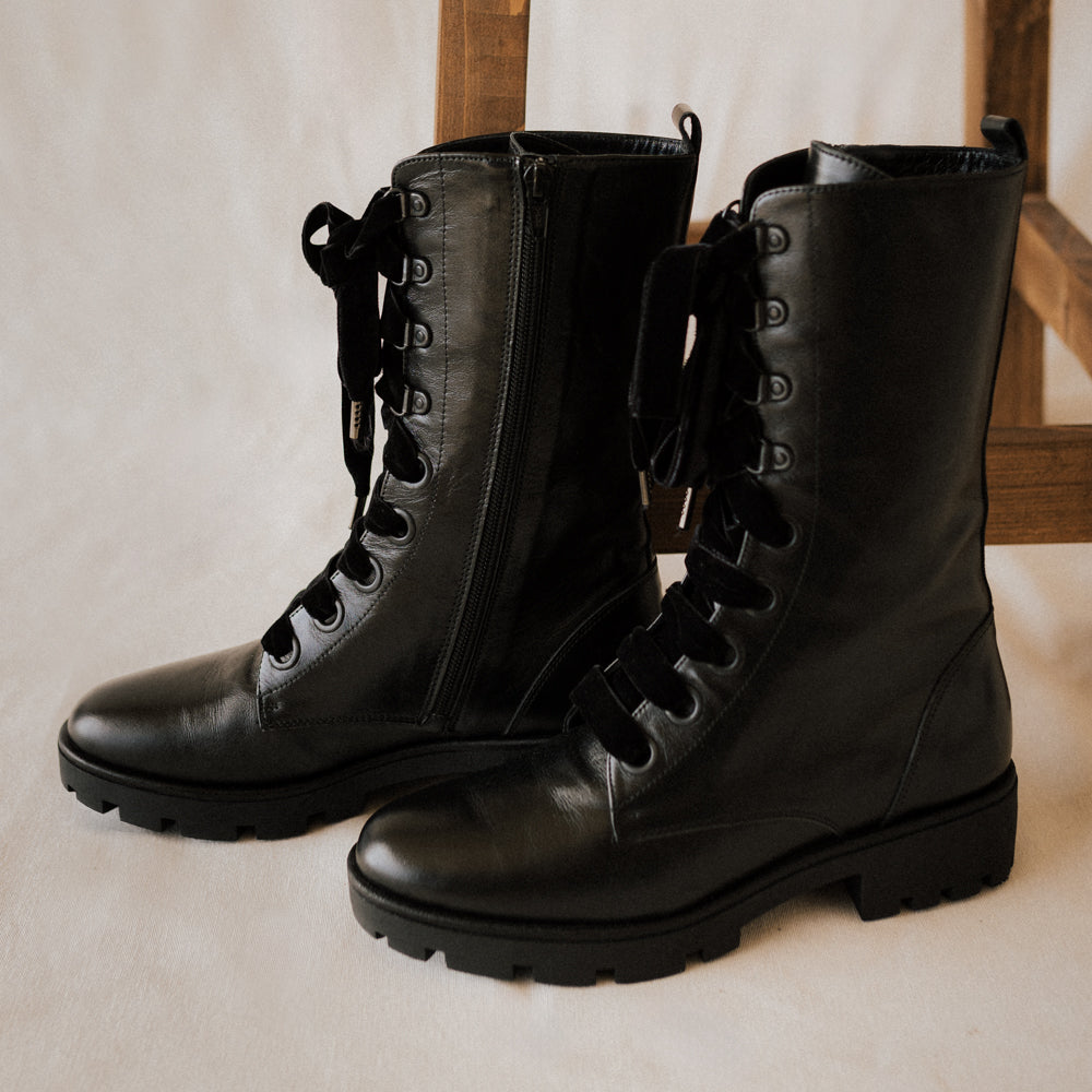 CARLOTA BLACK LEATHER BIKER BOOT 4CM