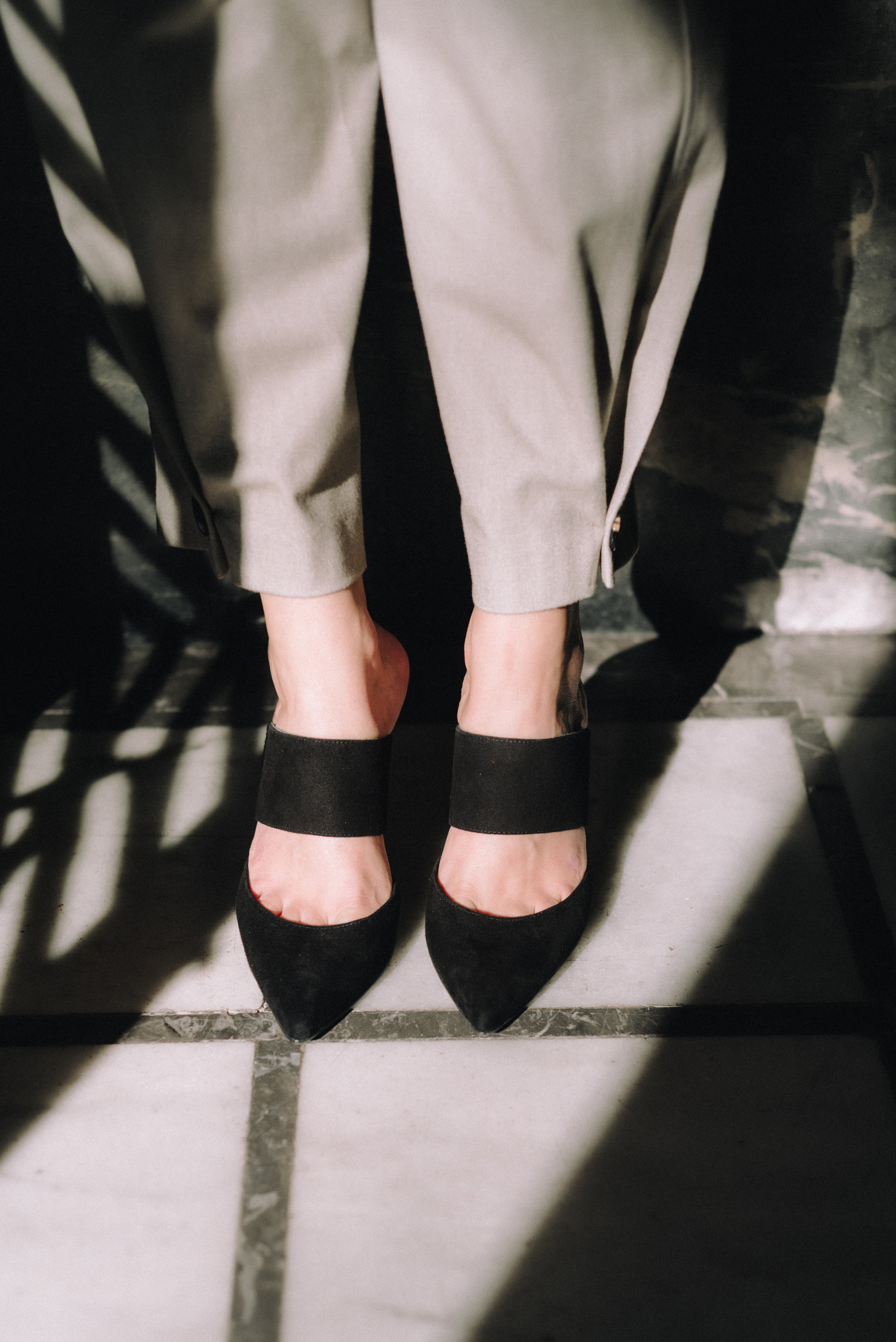 STILETTO ALBA ANTE NEGRO TACÓN 8CM