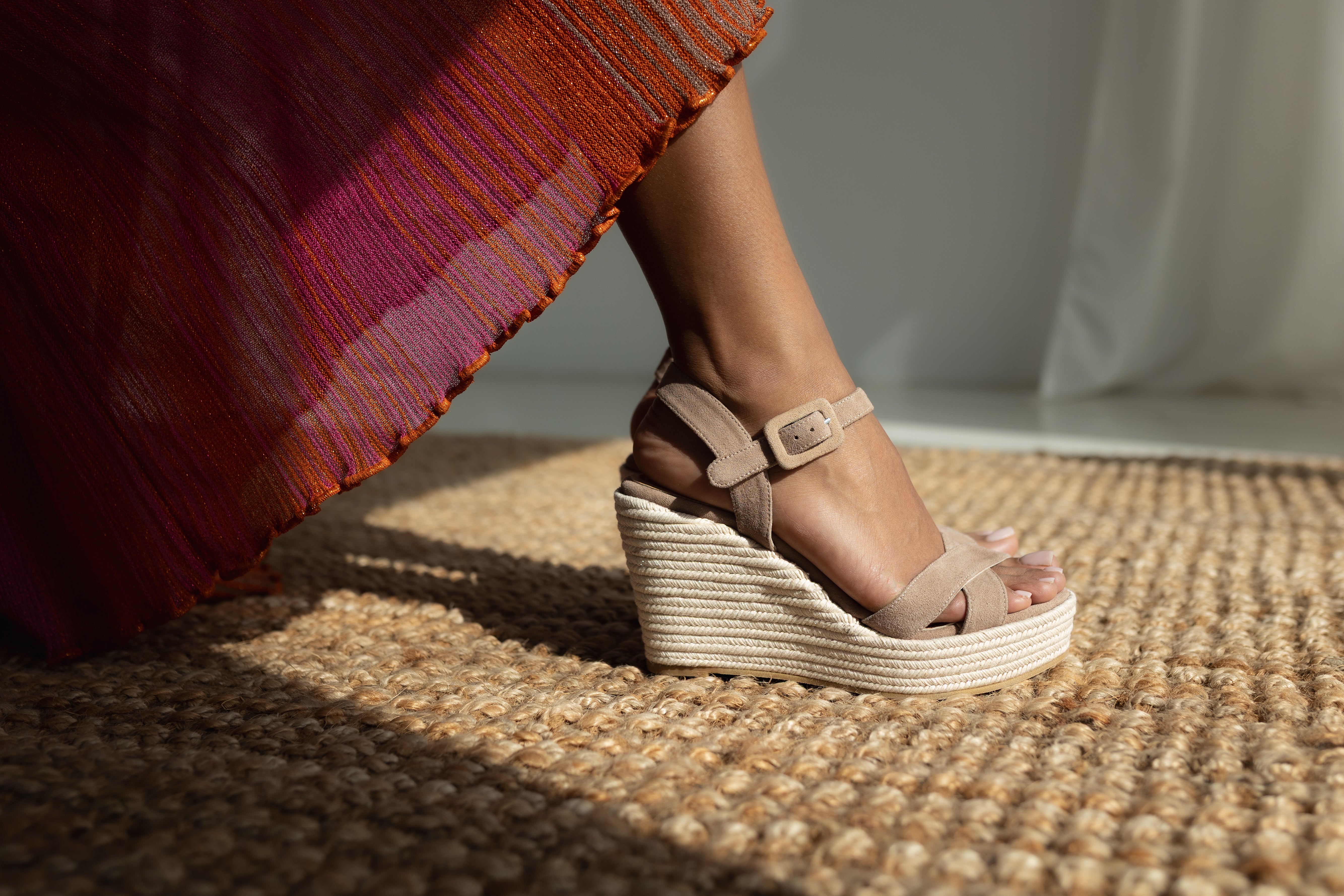 CHLOE NATURAL SUEDE WEDGE 8.5 CM