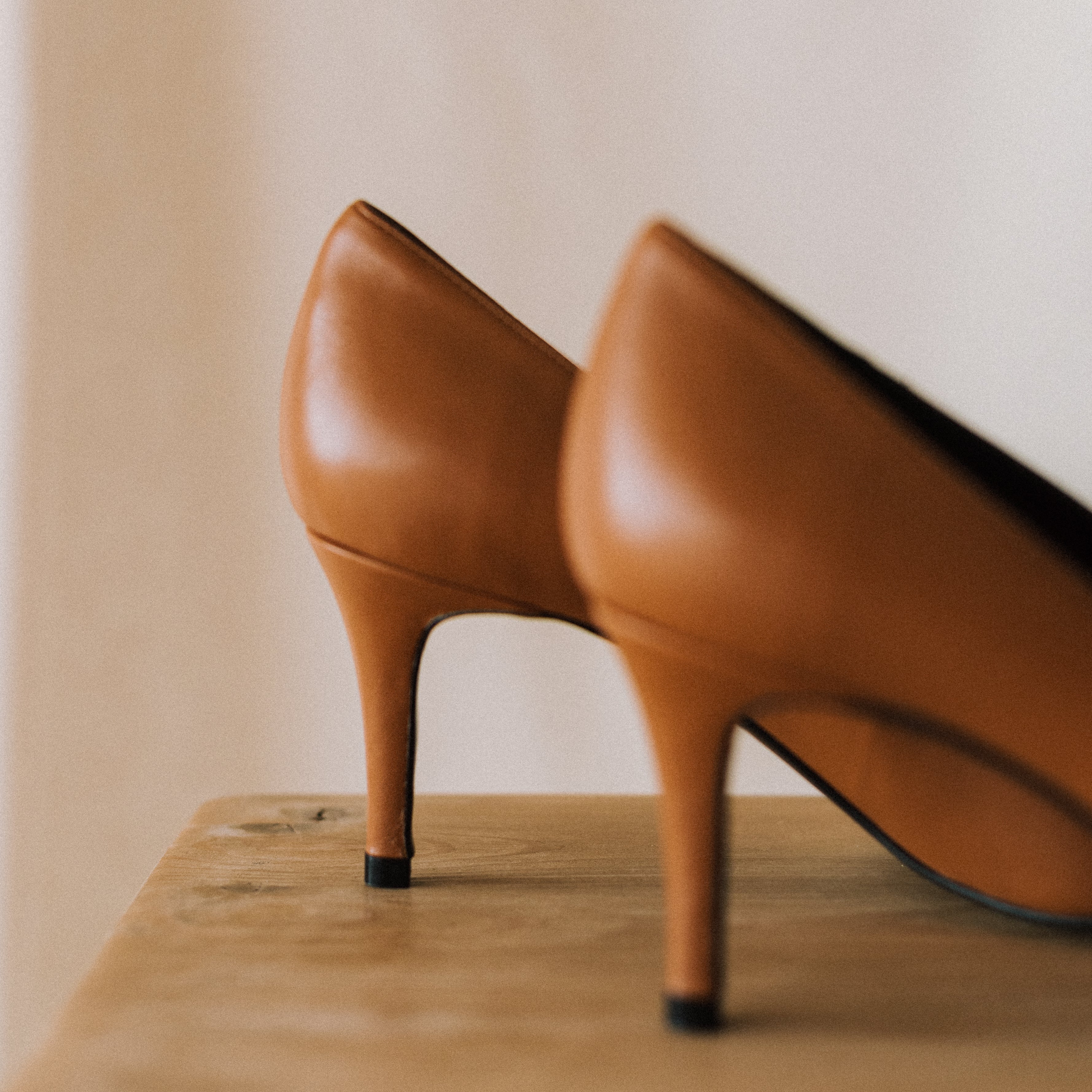STILETTO MARIA BROWN LEATHER 6CM HEEL