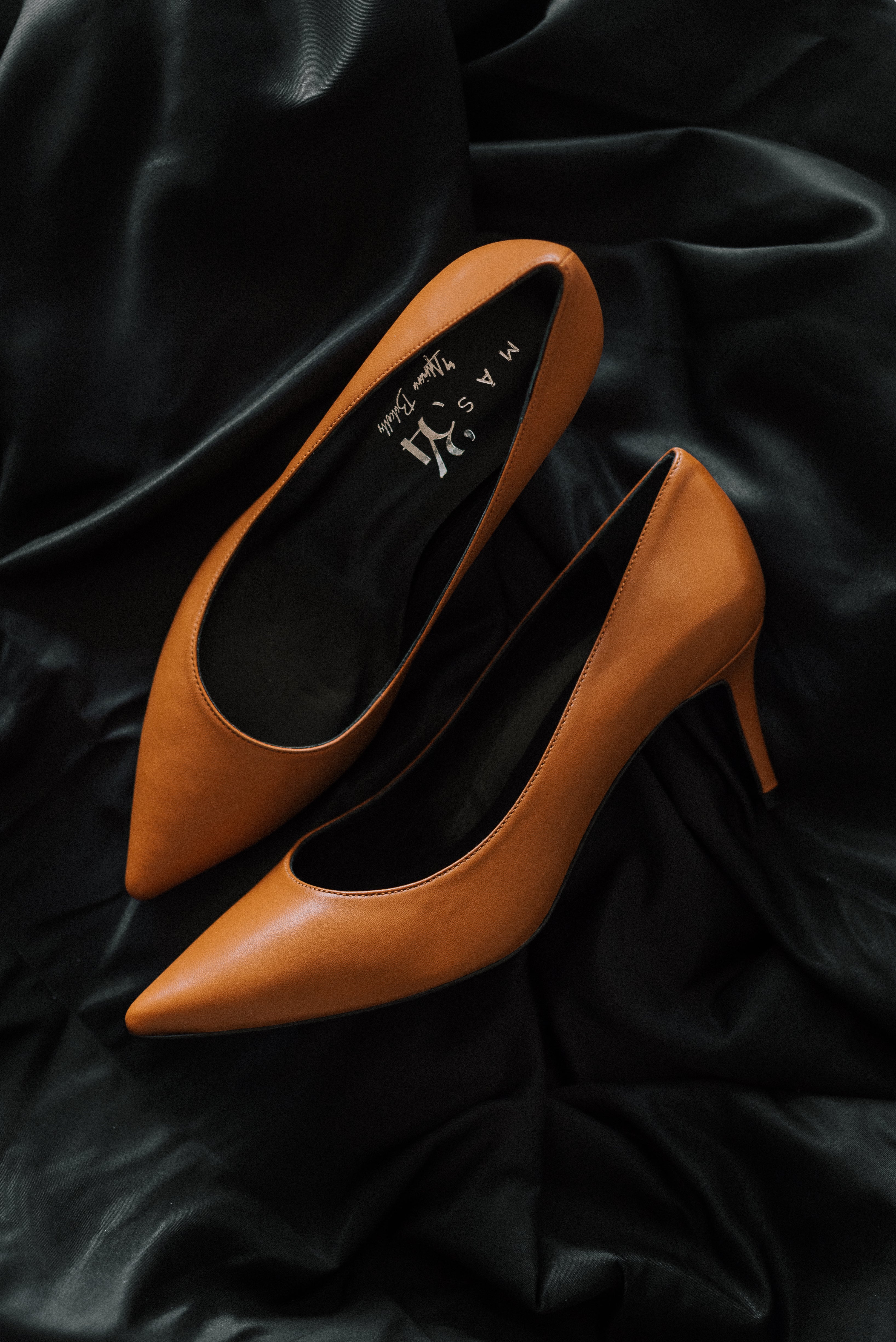 STILETTO MARIA BROWN LEATHER 6CM HEEL