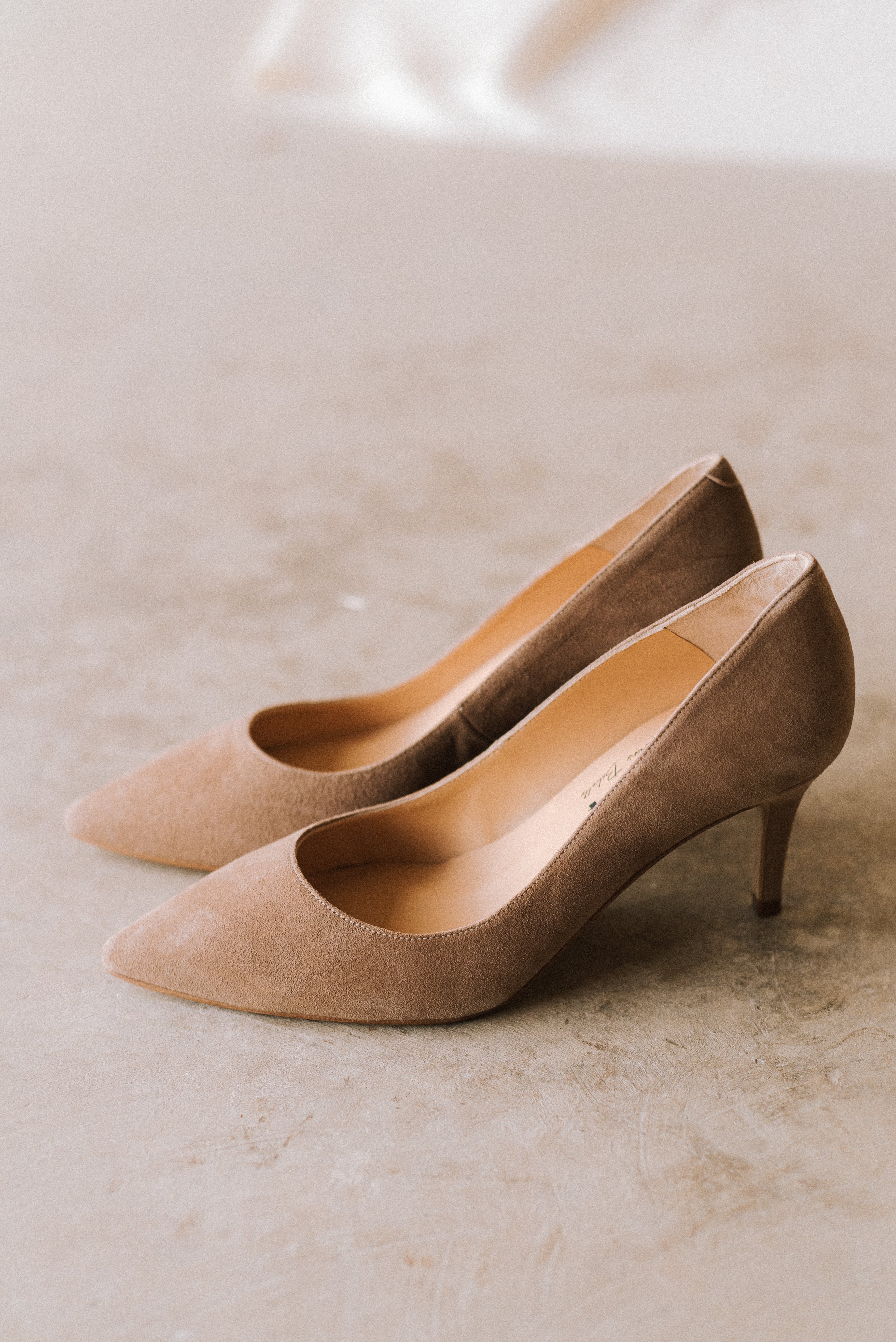 STILETTO MARIA NATURAL SUEDE 6CM HEEL