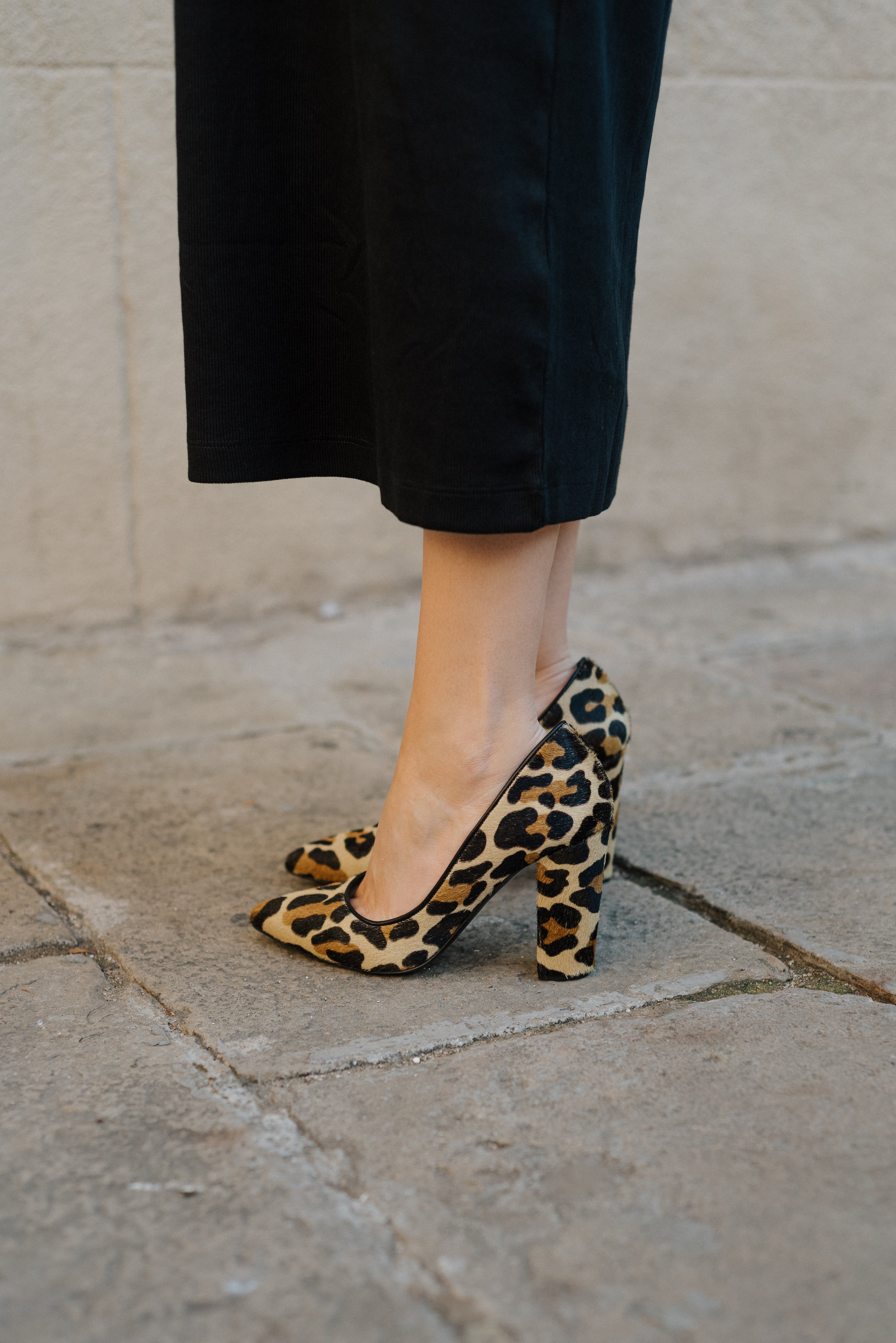 STILETTO CATALINA PIEL EFECTO POTRO LEOPARDO TACÓN 9CM