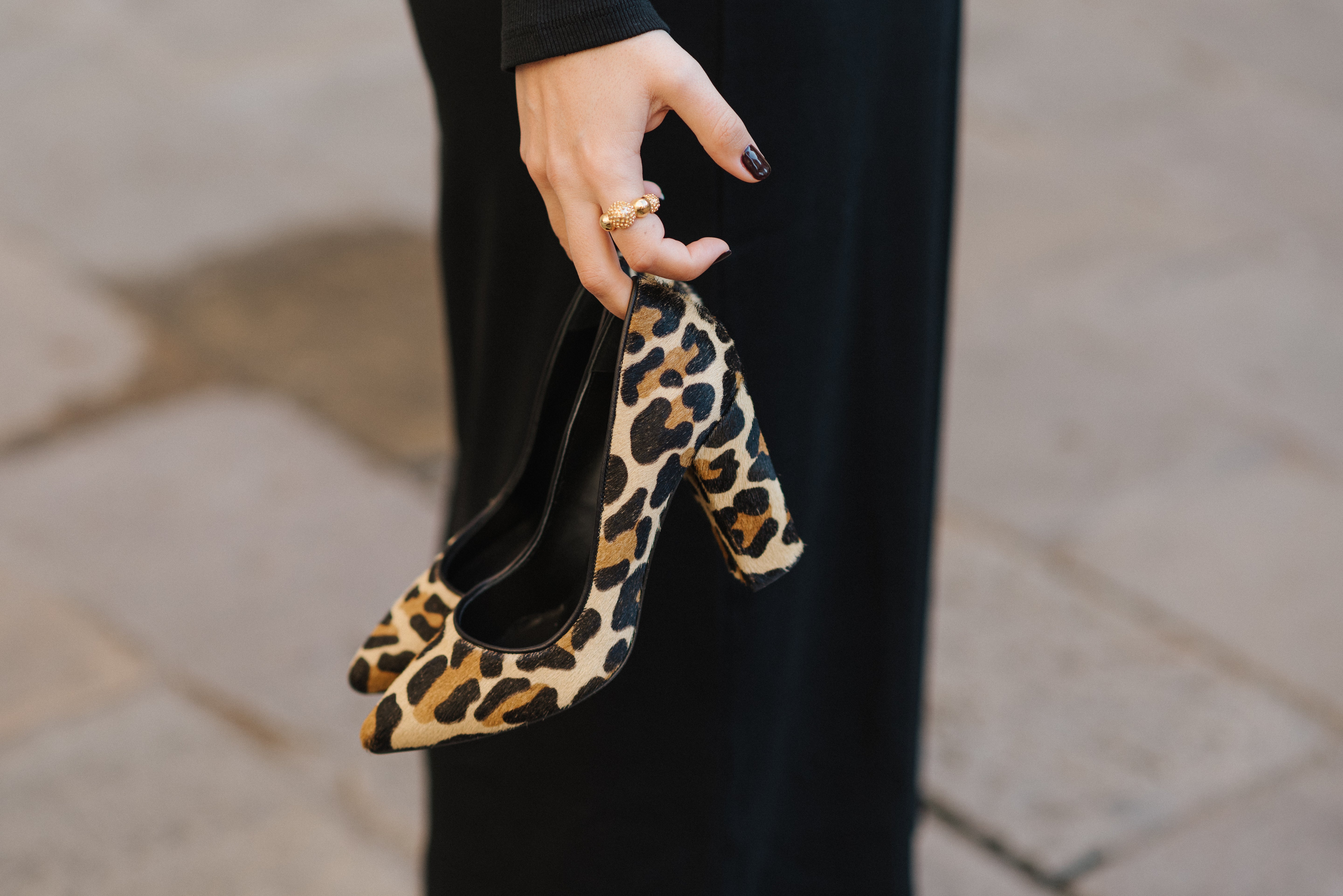 STILETTO CATALINA PIEL EFECTO POTRO LEOPARDO TACÓN 9CM