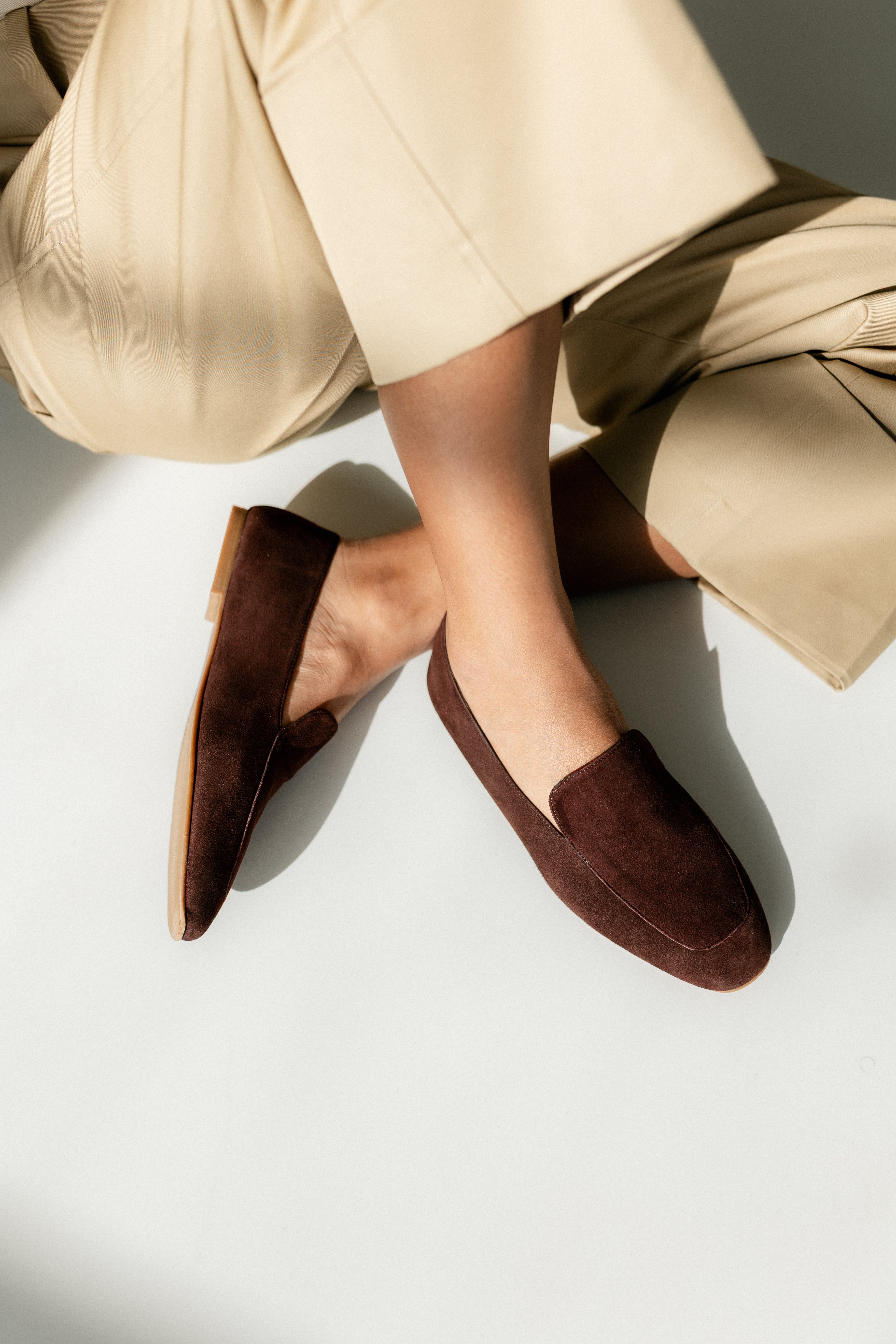 WHITE CHOCOLATE BROWN SUEDE LOAFER