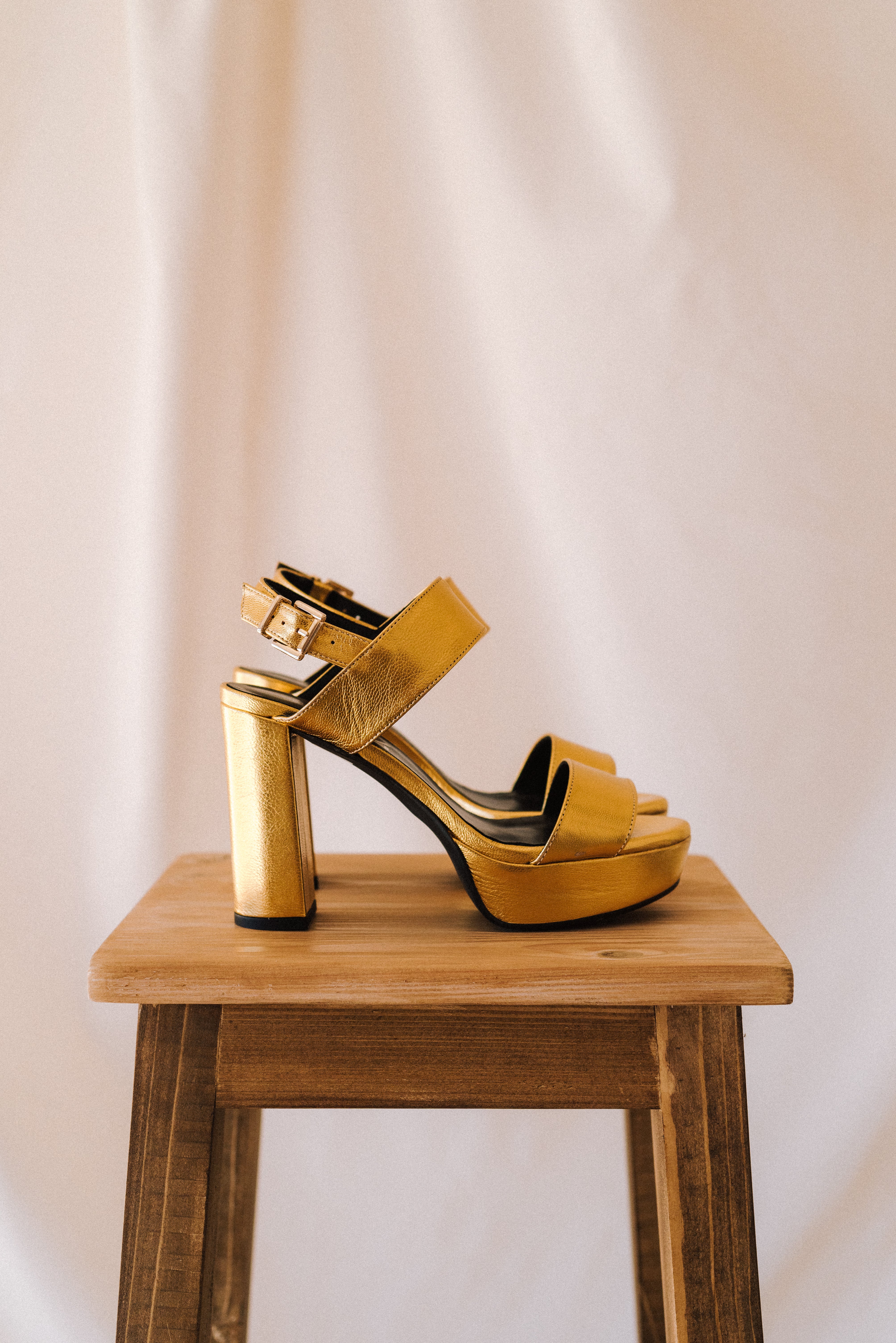 MONICA GOLD LEATHER SANDAL 10CM HEEL