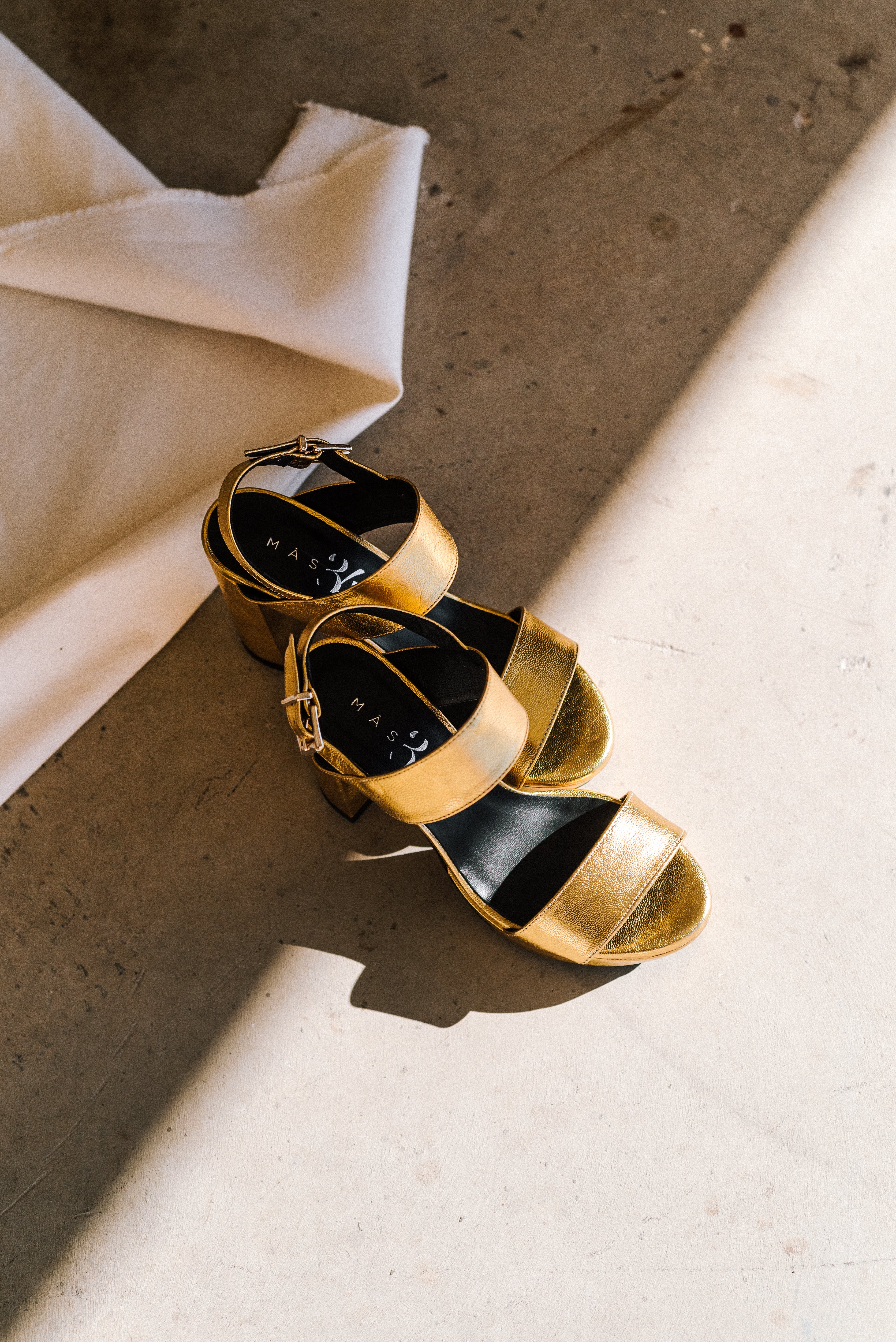 MONICA GOLD LEATHER SANDAL 10CM HEEL