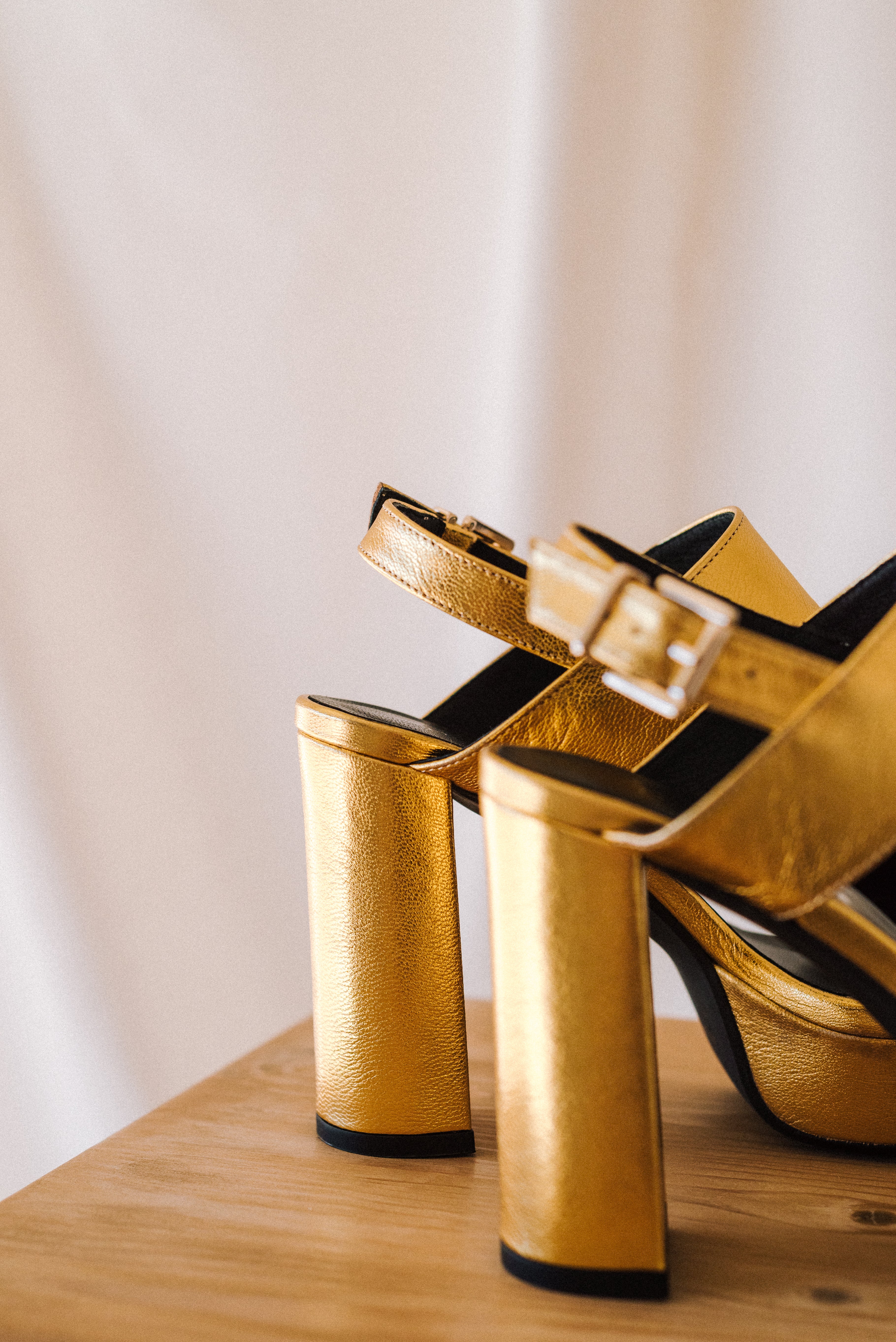 MONICA GOLD LEATHER SANDAL 10CM HEEL