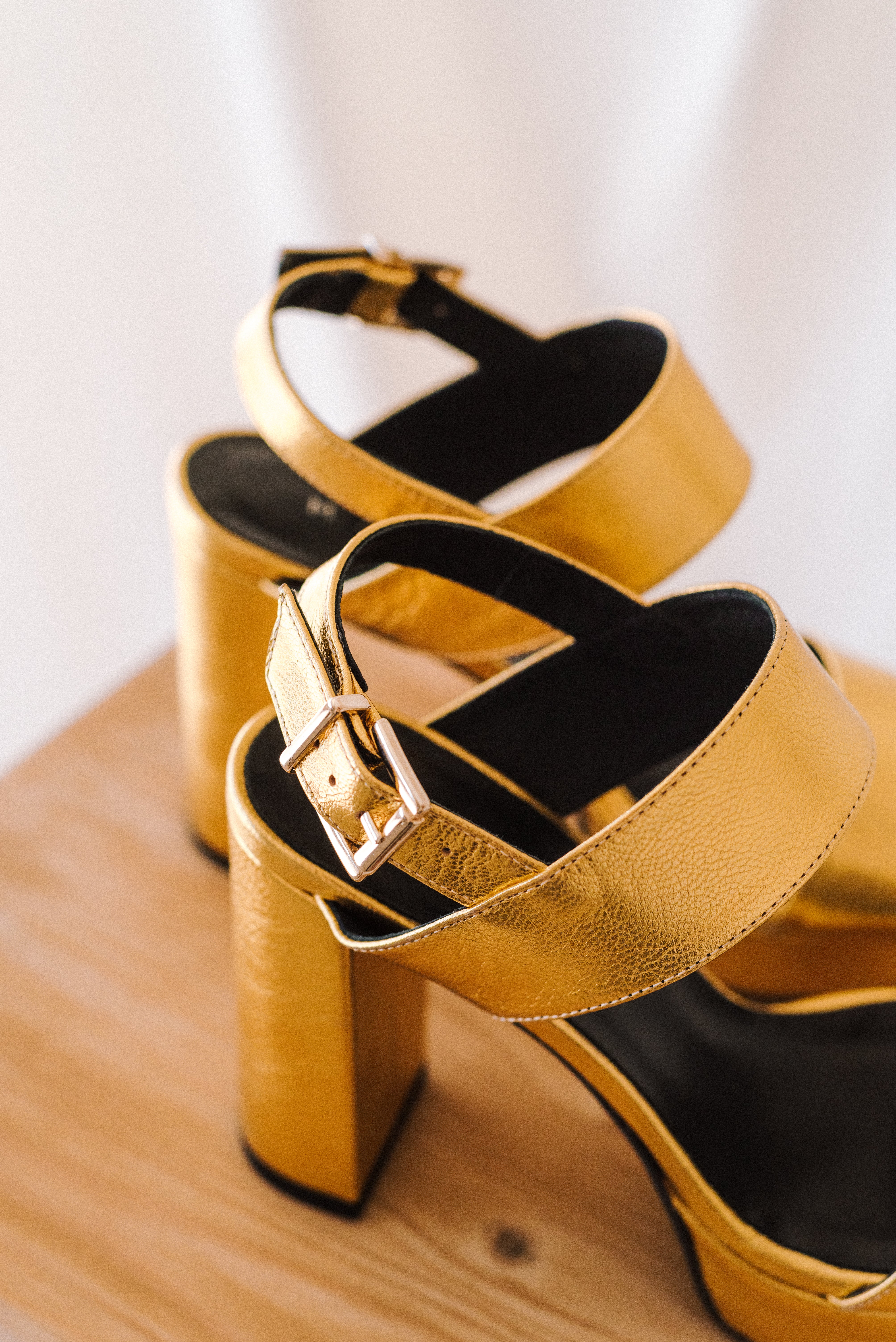 MONICA GOLD LEATHER SANDAL 10CM HEEL