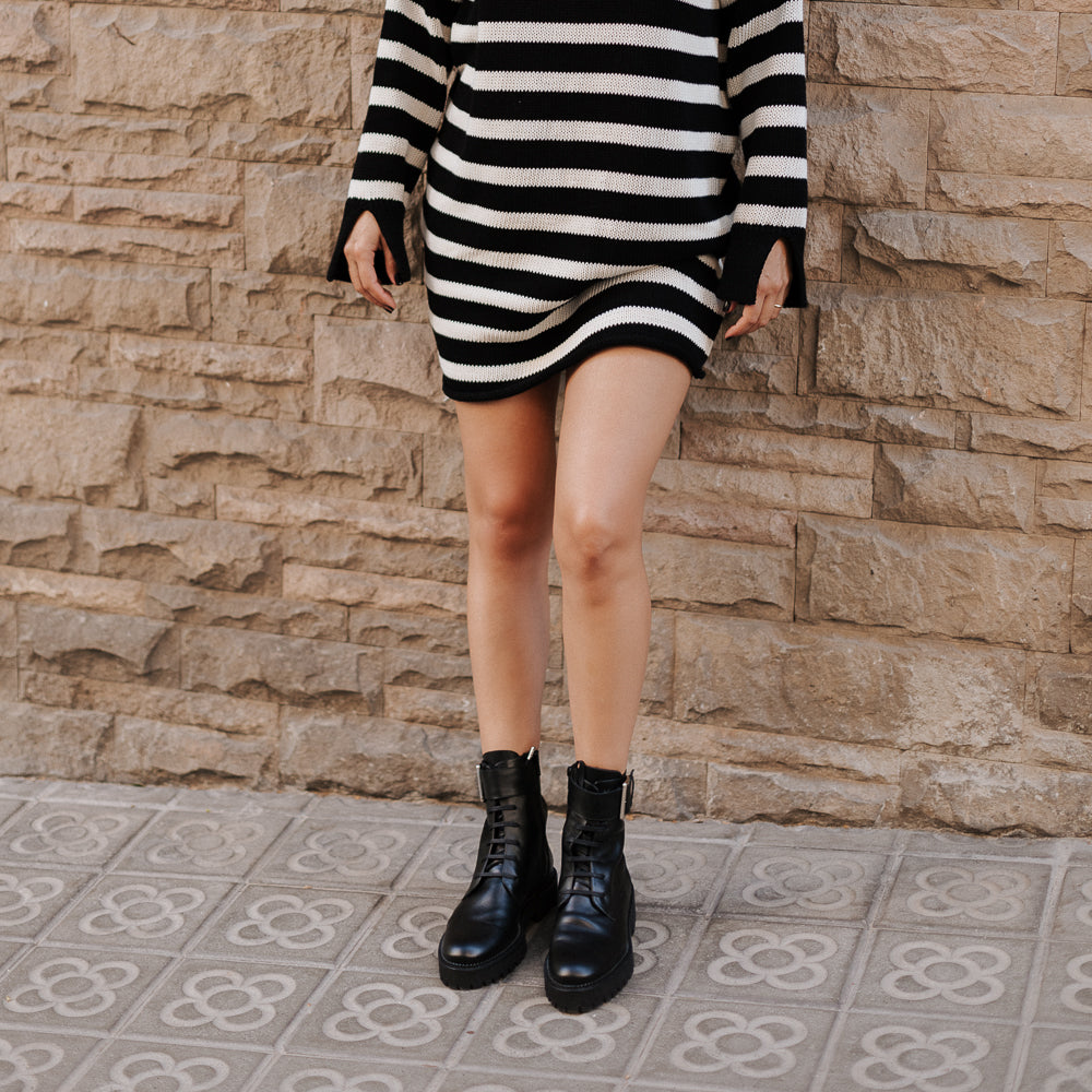 Bota estilo motera street style outfit otoño invierno.
