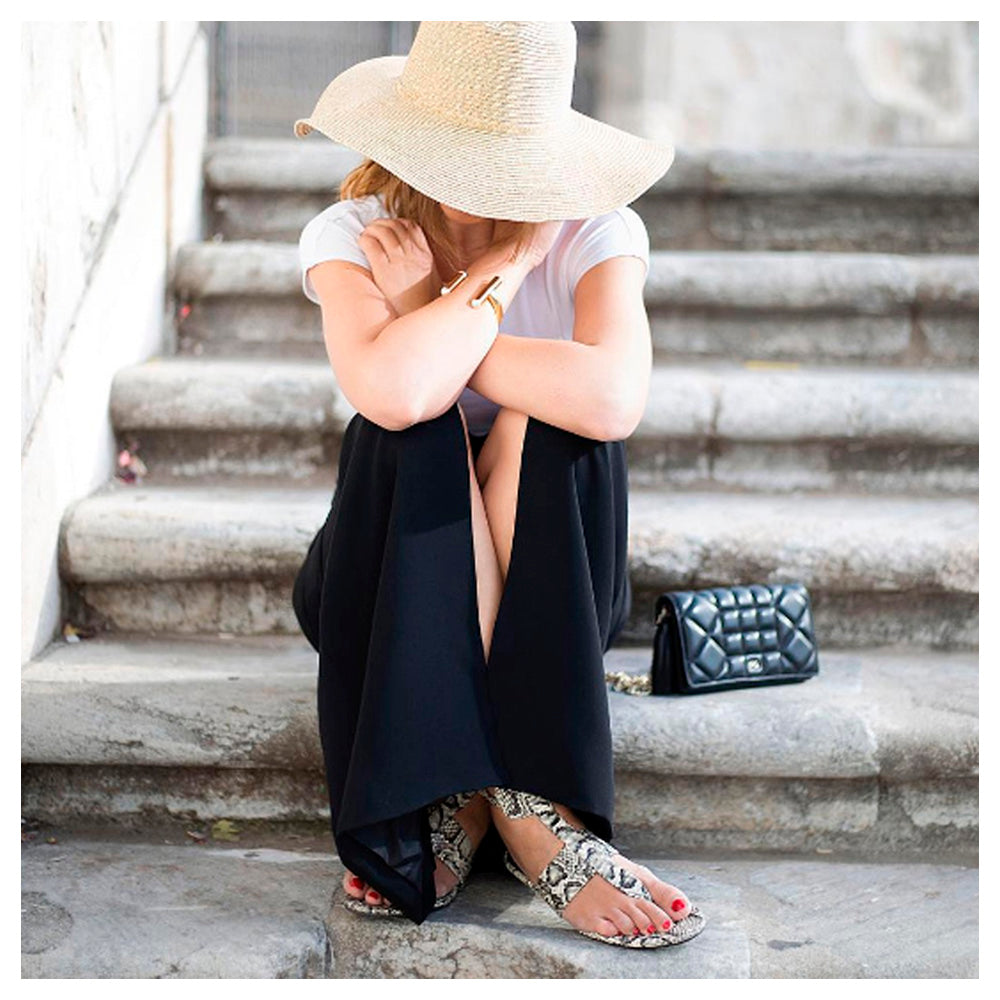 Sandalia plana mujer verano en print serpiente pitón