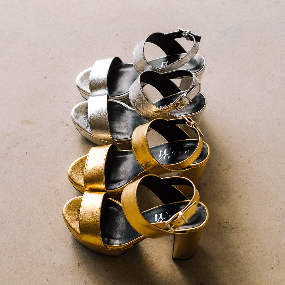 Sandalias para boda doradas