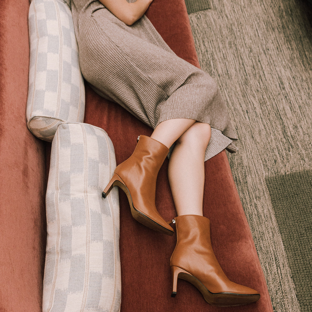 JIMENA BROWN LEATHER BOOT 7CM HEEL