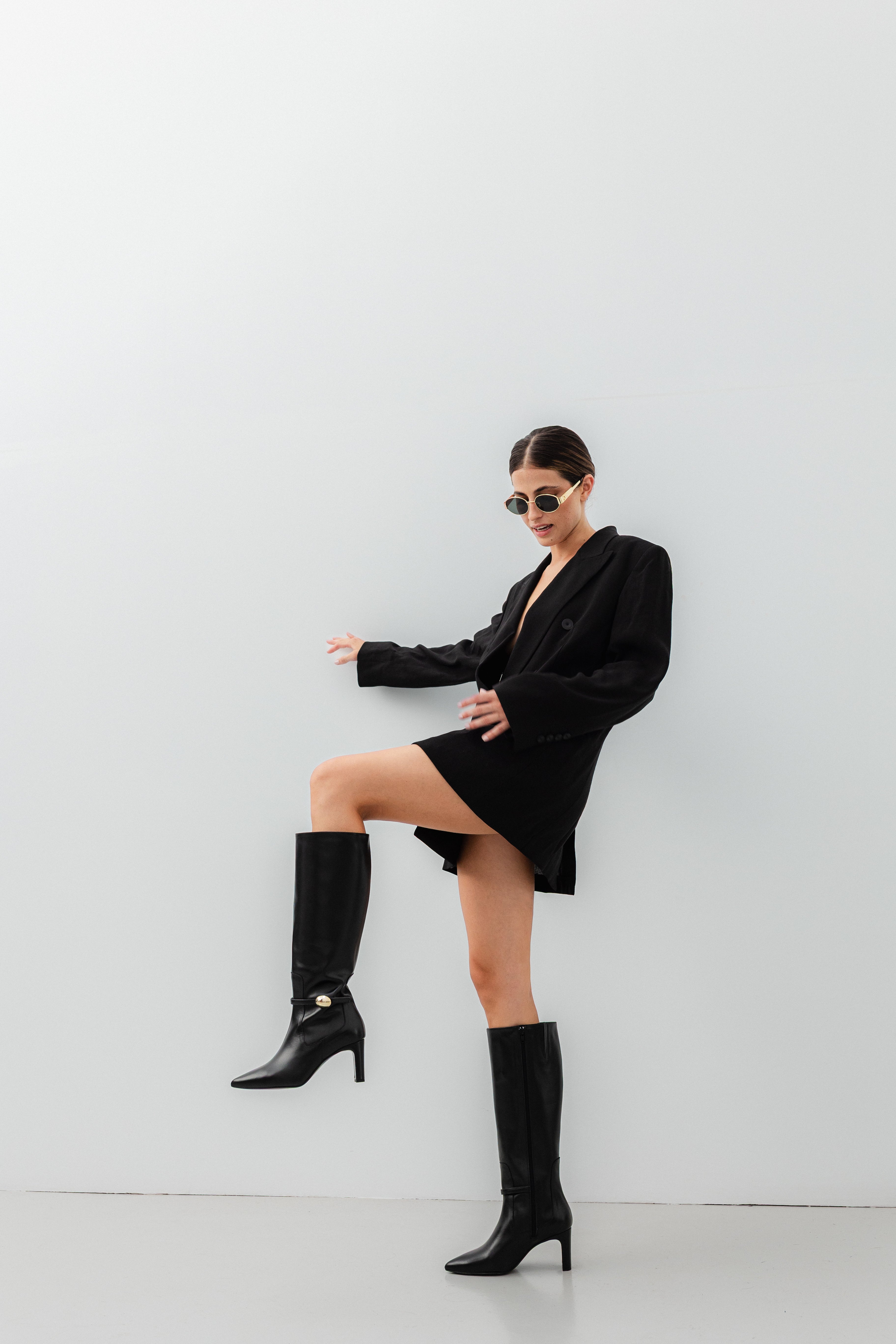 BOTA GIORGIA PIEL NEGRA TACÓN 7CM