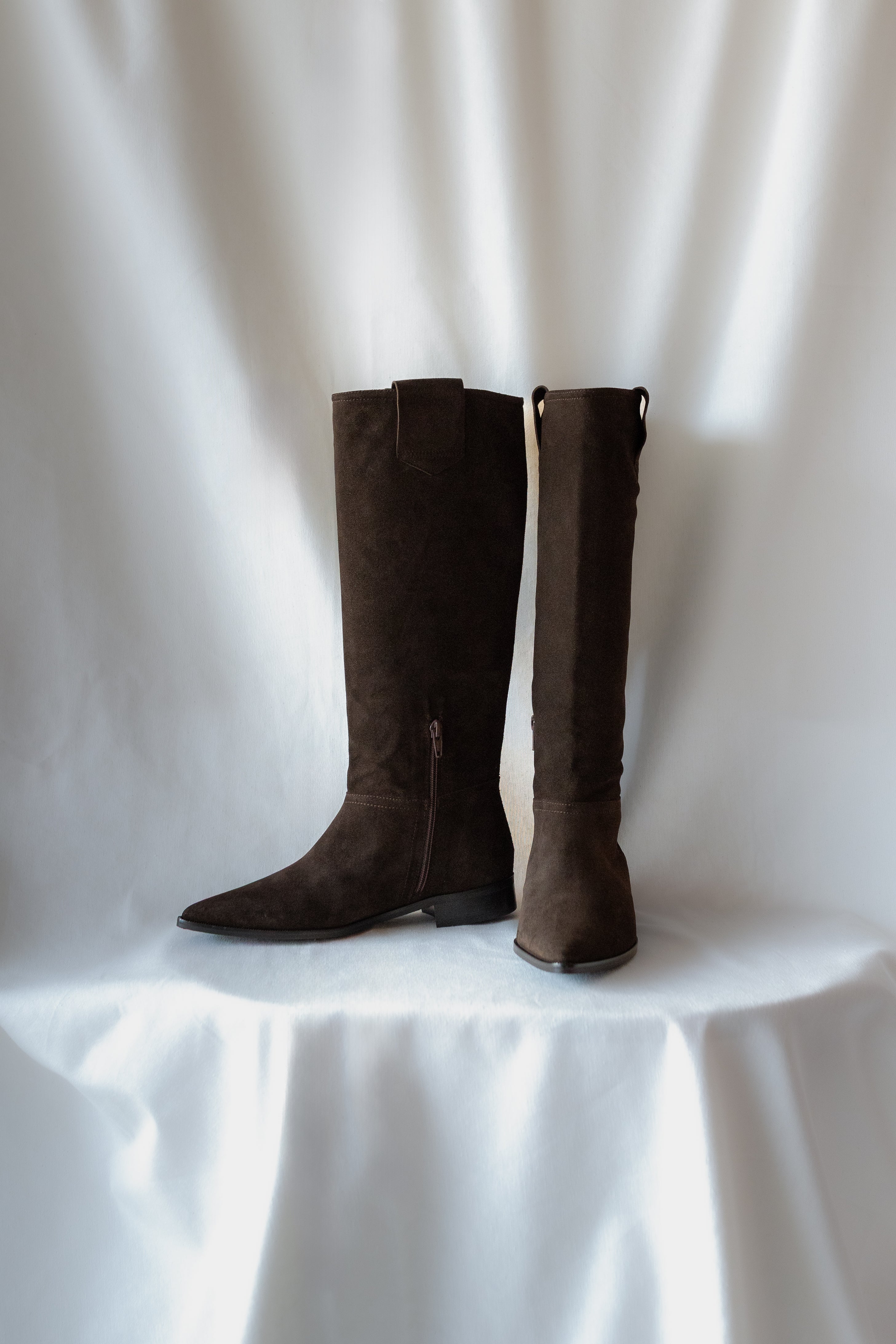 BOTA GLORIA ANTE MARRÓN CHOCOLATE TACÓN 2CM