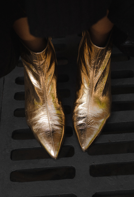 Nuevos botines dorados para mujer Mas34