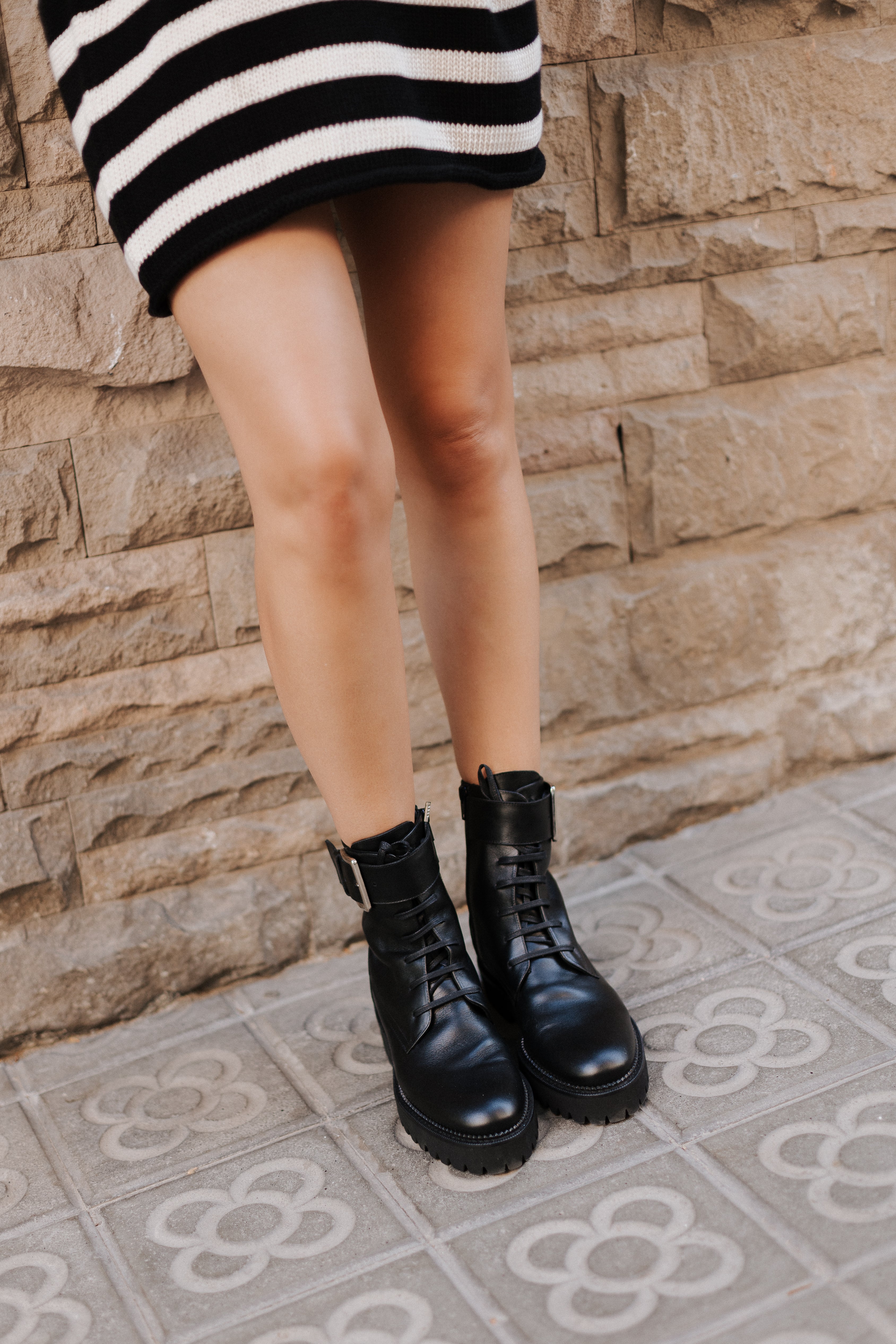 SANTI BLACK LEATHER BOOT 4CM