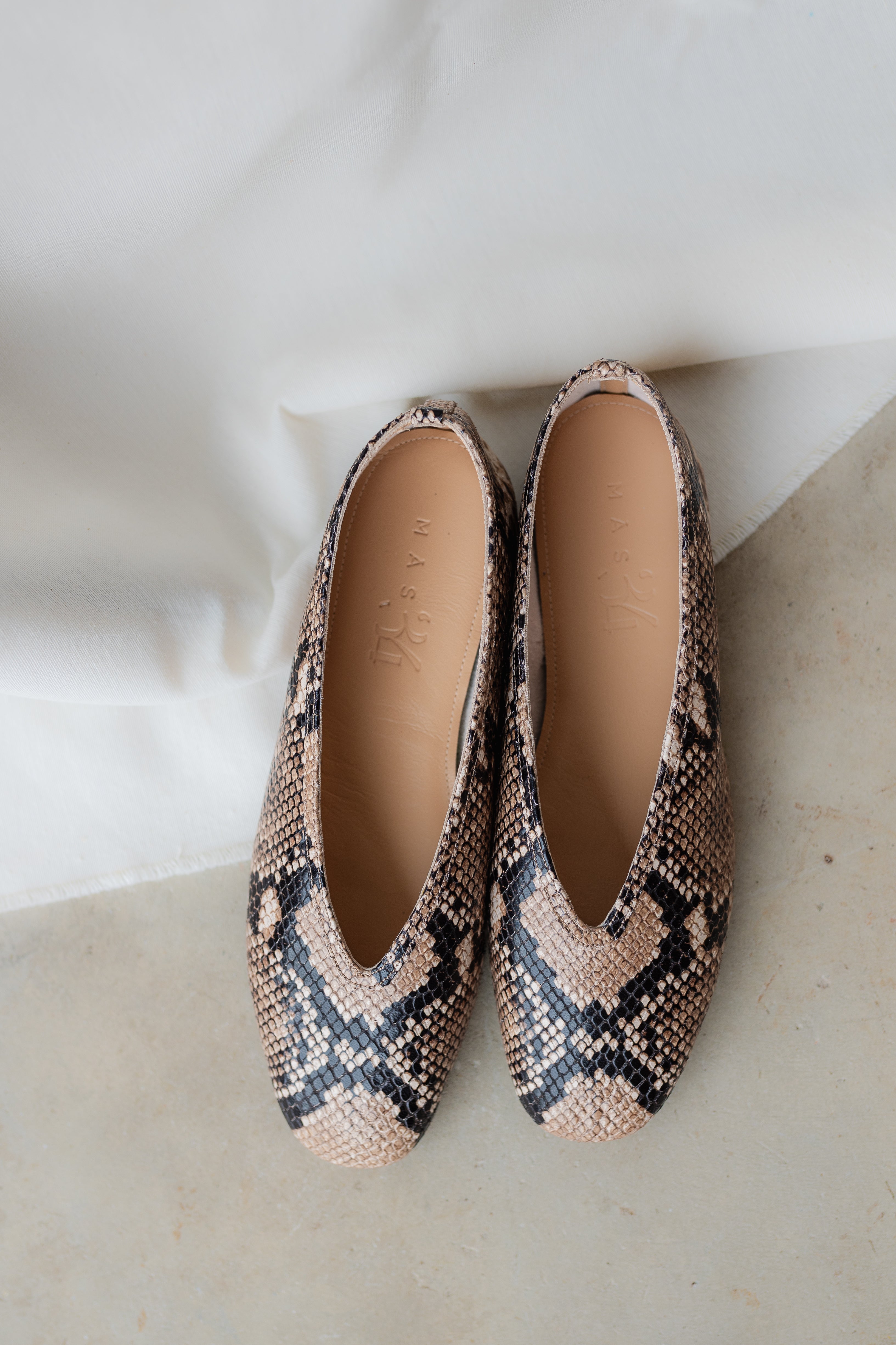 BAILARINA VALERIA PIEL EFECTO PITÓN NATURAL