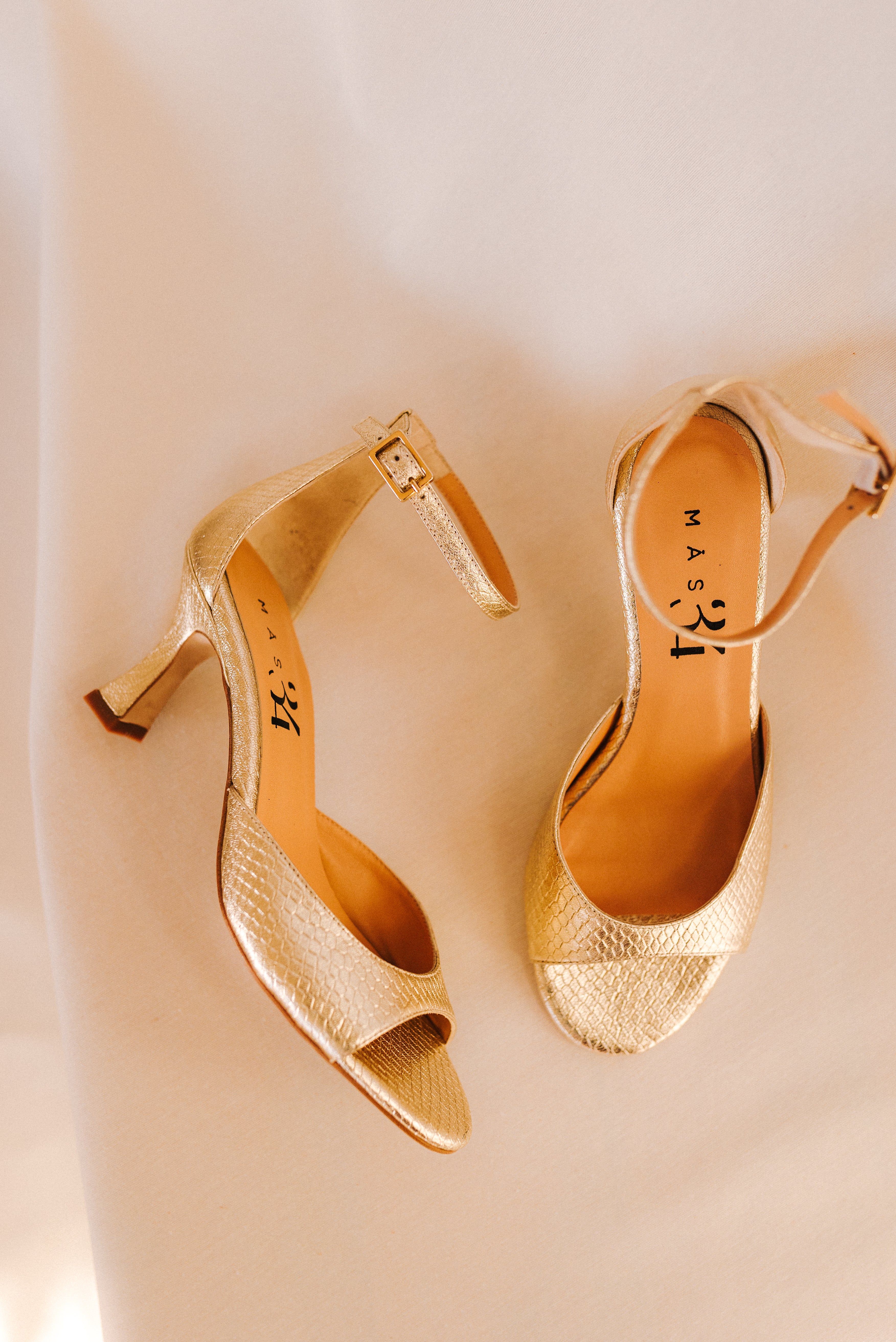 ROSARIO PLATINUM PYTHON EFFECT LEATHER SANDAL 6CM HEEL