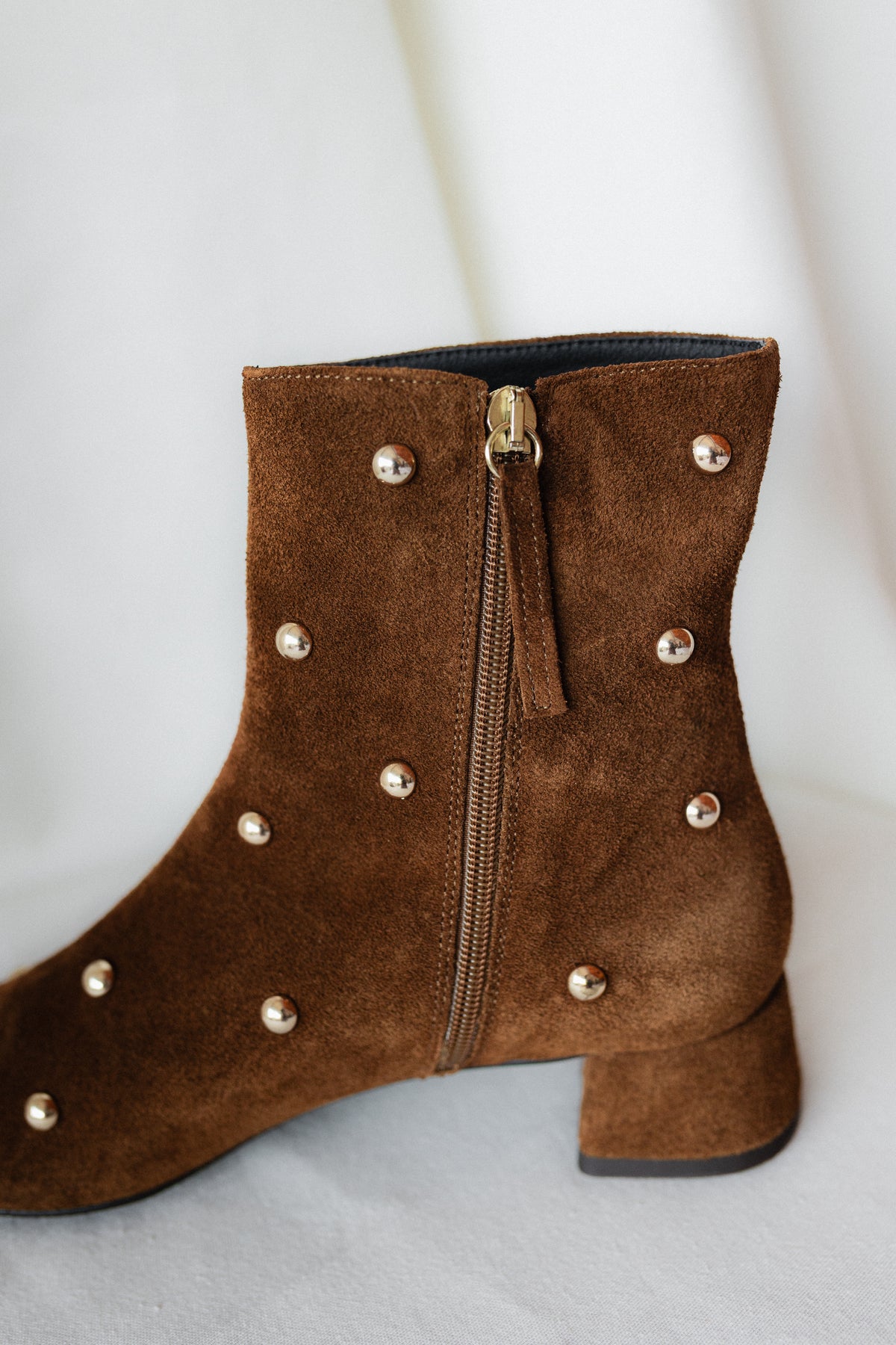 SILVIA BROWN SUEDE BOOT WITH 4CM HEEL