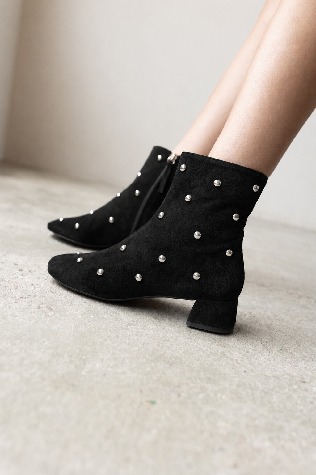 SILVIA BLACK SUEDE BOOT WITH 4CM HEEL