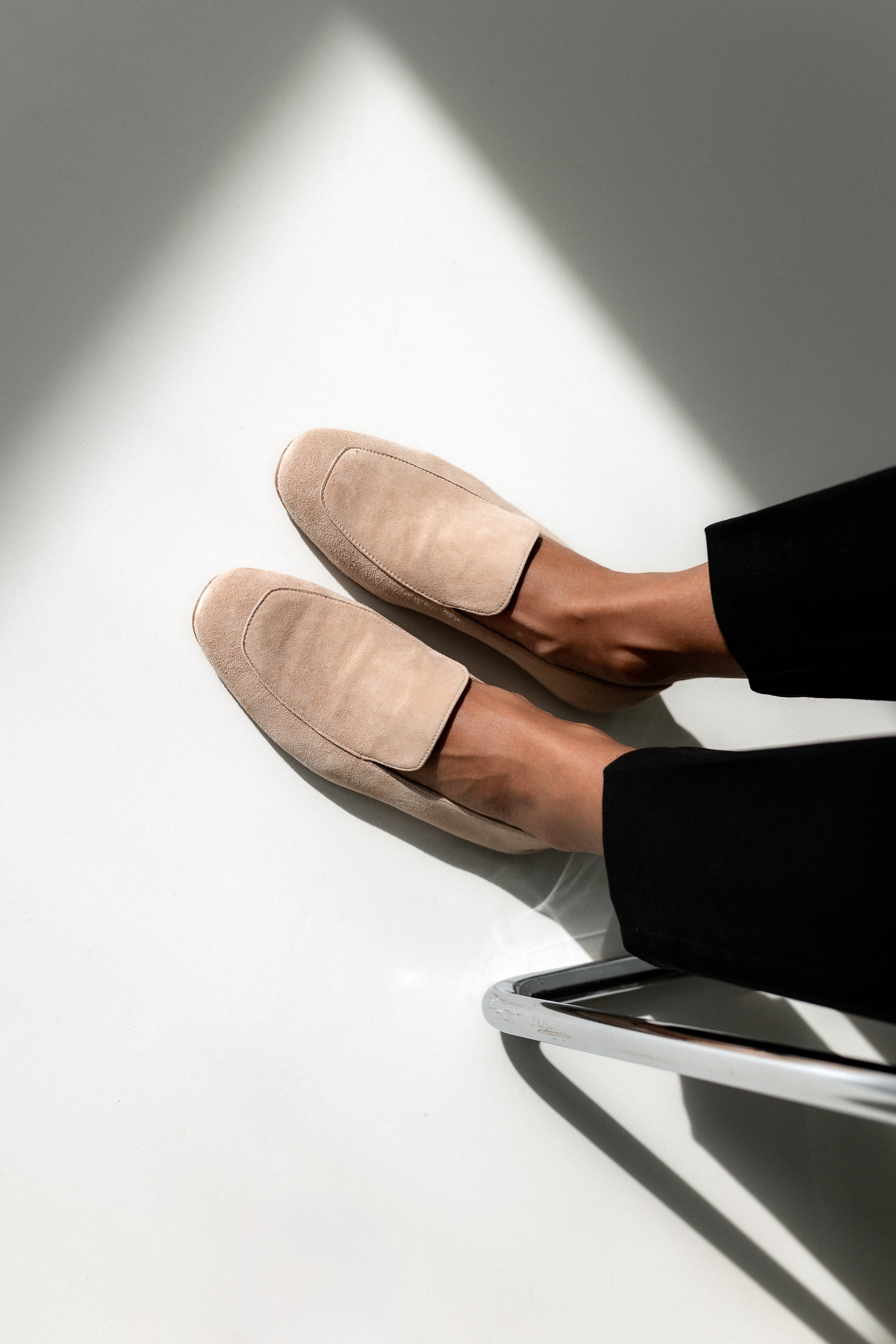 WHITE NATURAL SUEDE LOAFER