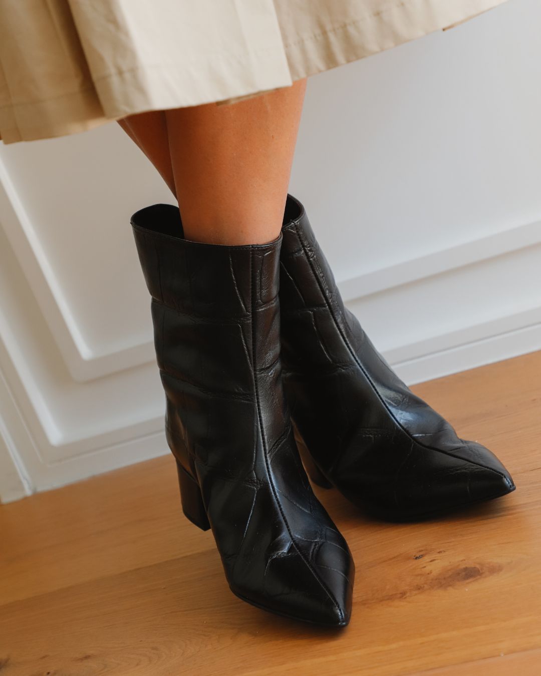 BOTIM CLARA PELE COCO PRETO SALTO 7CM
