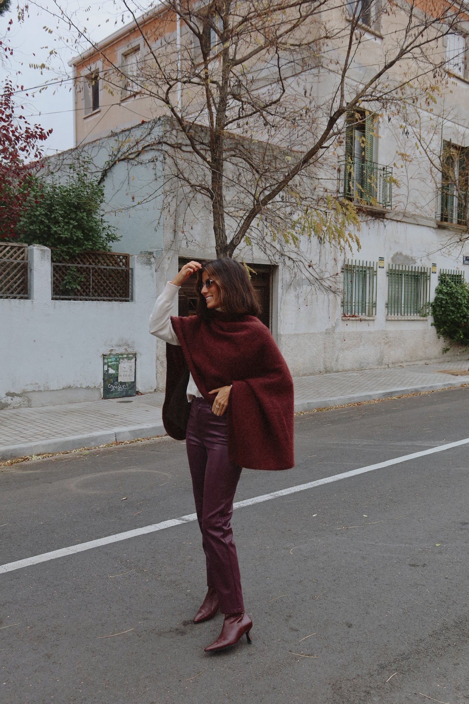 BOTÍN PAULA PIEL BURDEOS TACÓN MIDI 5CM