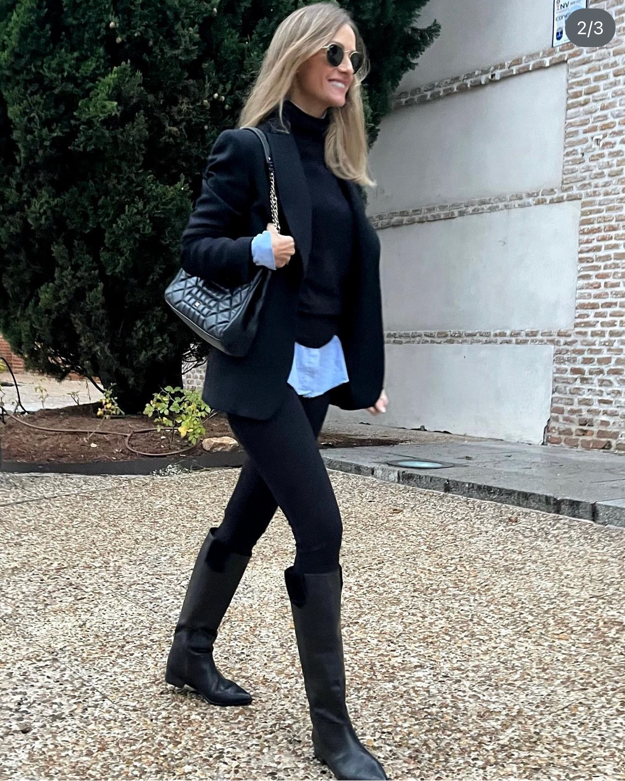 BOTA GLORIA PIEL NEGRA TACÓN 2CM.