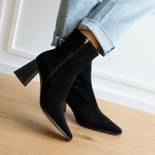 PAOLA BLACK SUEDE BOOT WITH 7CM HEEL