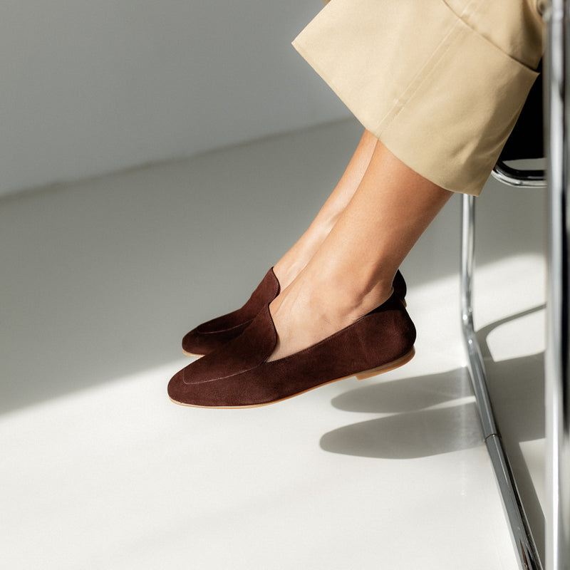 WHITE CHOCOLATE BROWN SUEDE LOAFER