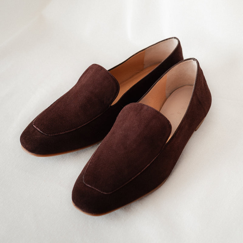 WHITE CHOCOLATE BROWN SUEDE LOAFER