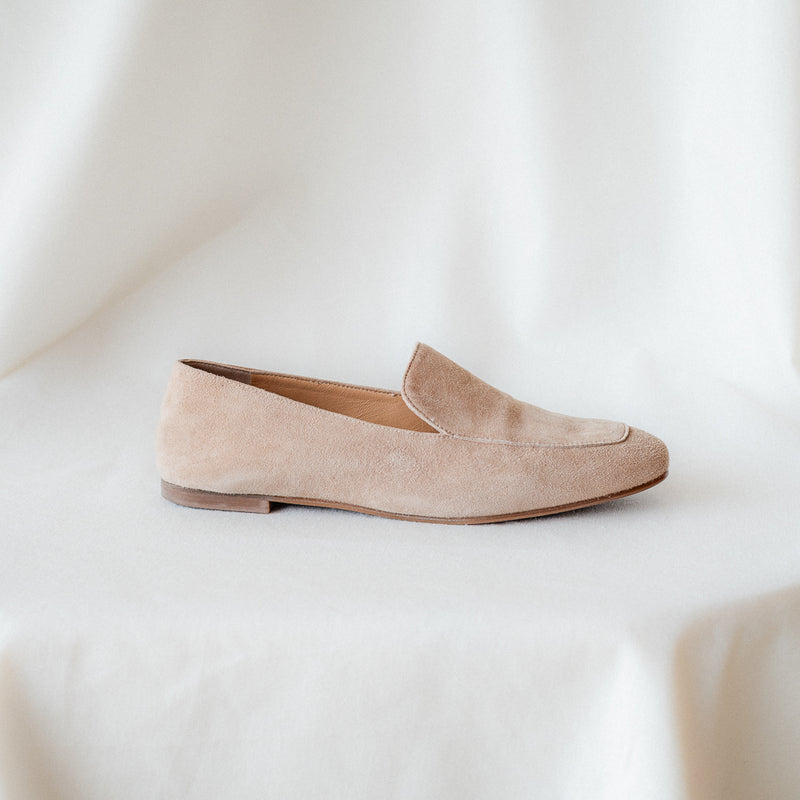 WHITE NATURAL SUEDE LOAFER