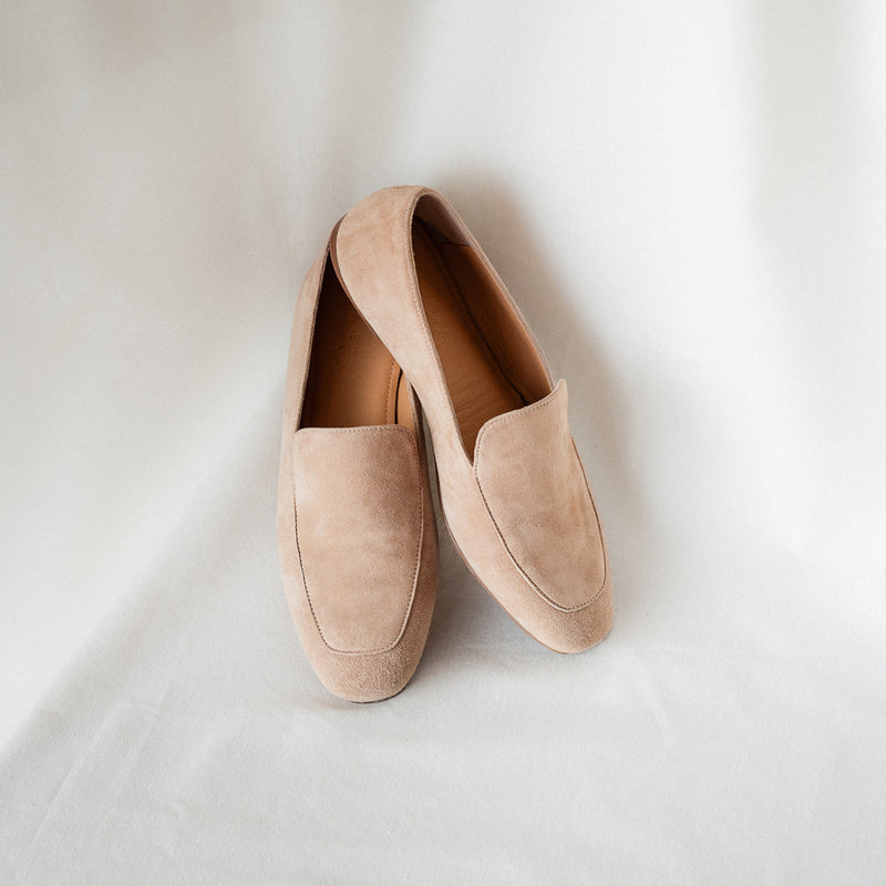 WHITE NATURAL SUEDE LOAFER