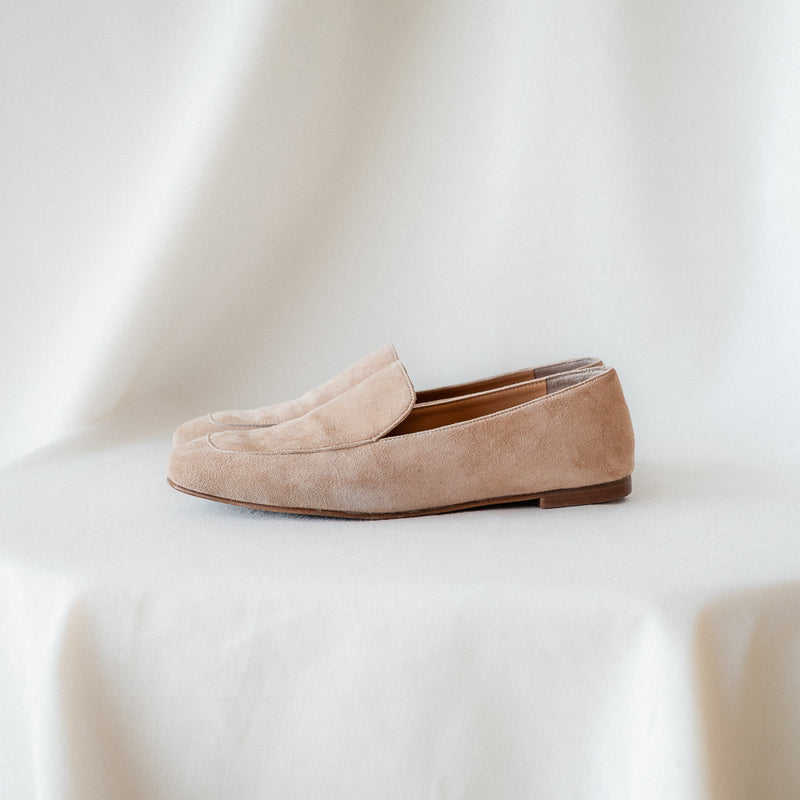 WHITE NATURAL SUEDE LOAFER