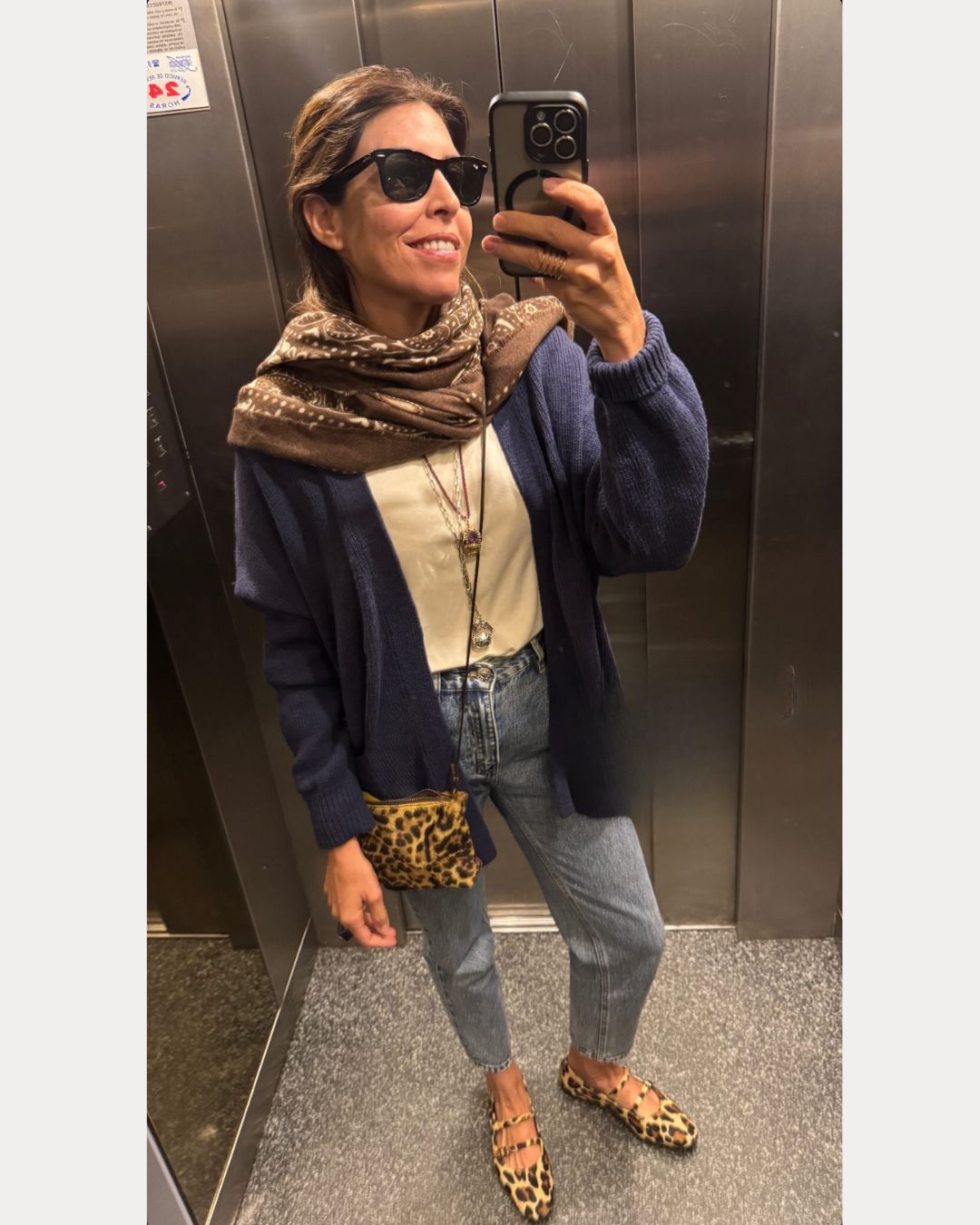 SABRINA GEMA PELE EFEITO POTRO LEOPARDO