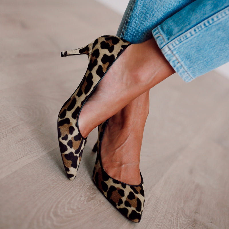 Stilettos tacón 6cm muy cómodo perfectos para llevar todo el día en print leopardo.