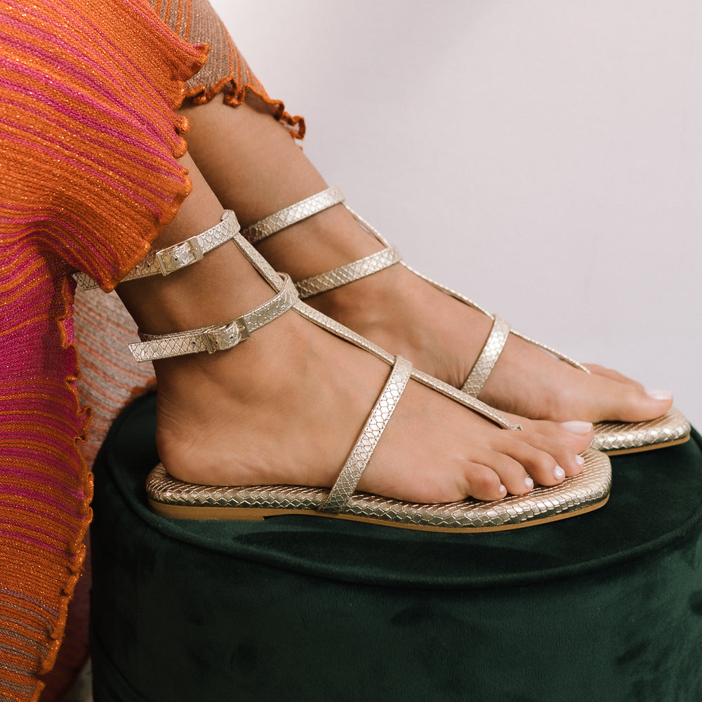 PATRICIA FLAT SANDAL IN PLATINUM ENGRAVED LEATHER