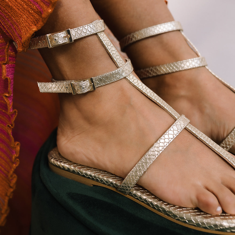PATRICIA FLAT SANDAL IN PLATINUM ENGRAVED LEATHER