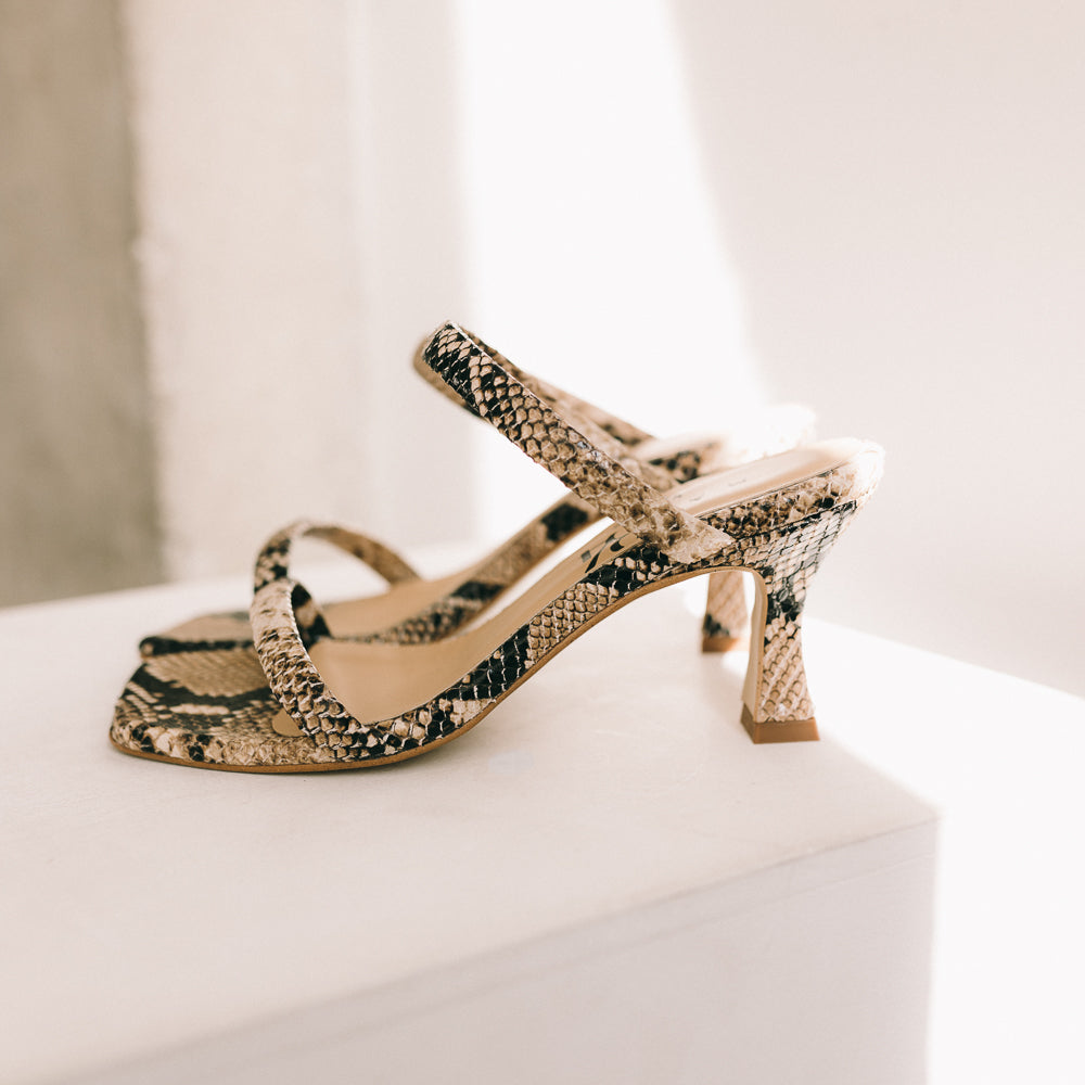 VICTORIA SANDAL WITH PYTHON EFFECT LEATHER SAND 6CM
