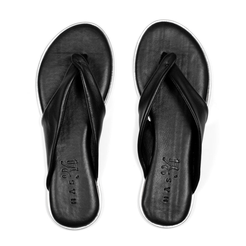 Sandalias planas Made in Spain piel muy suave y acolchada en color negro